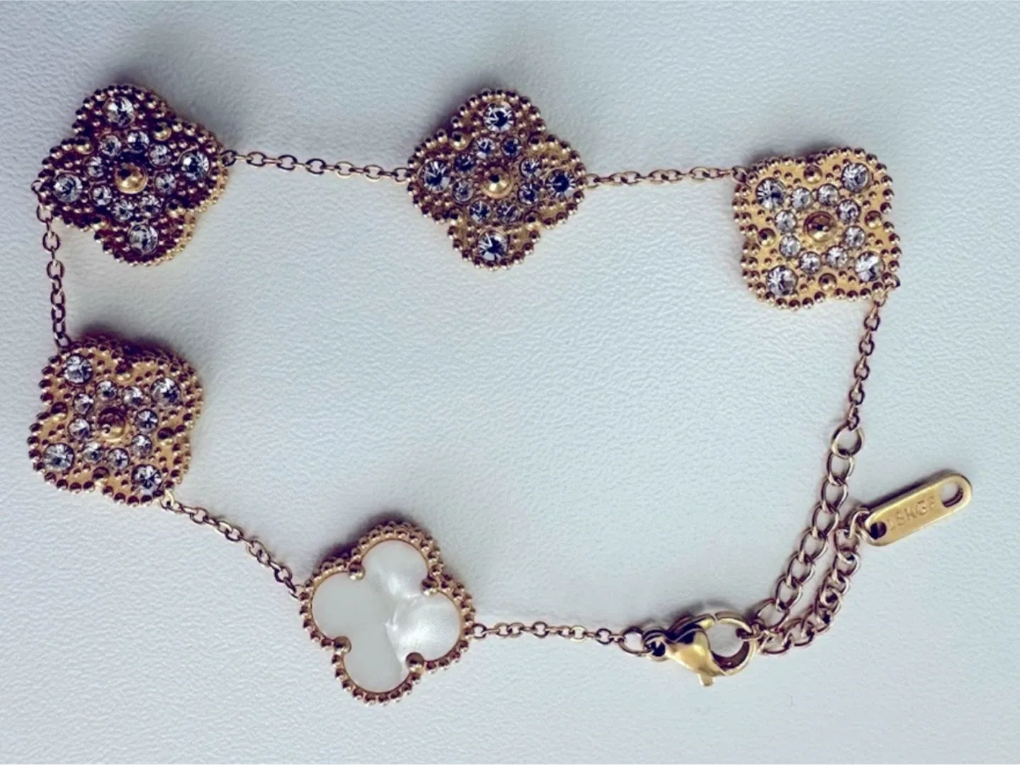 18K Gold Plated Clover Bracelet thumbnail