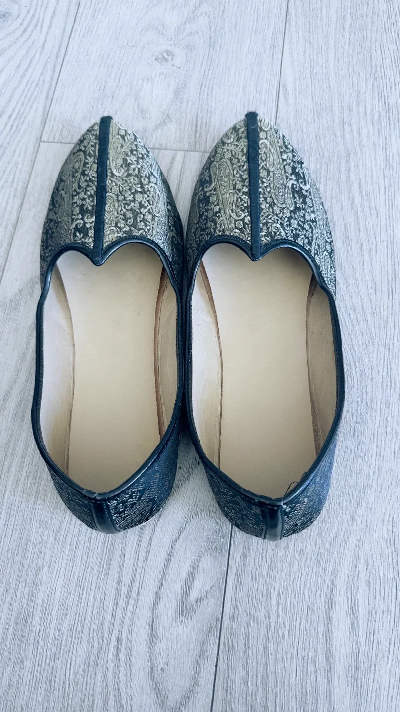 Paisley Patterned Shoes thumbnail
