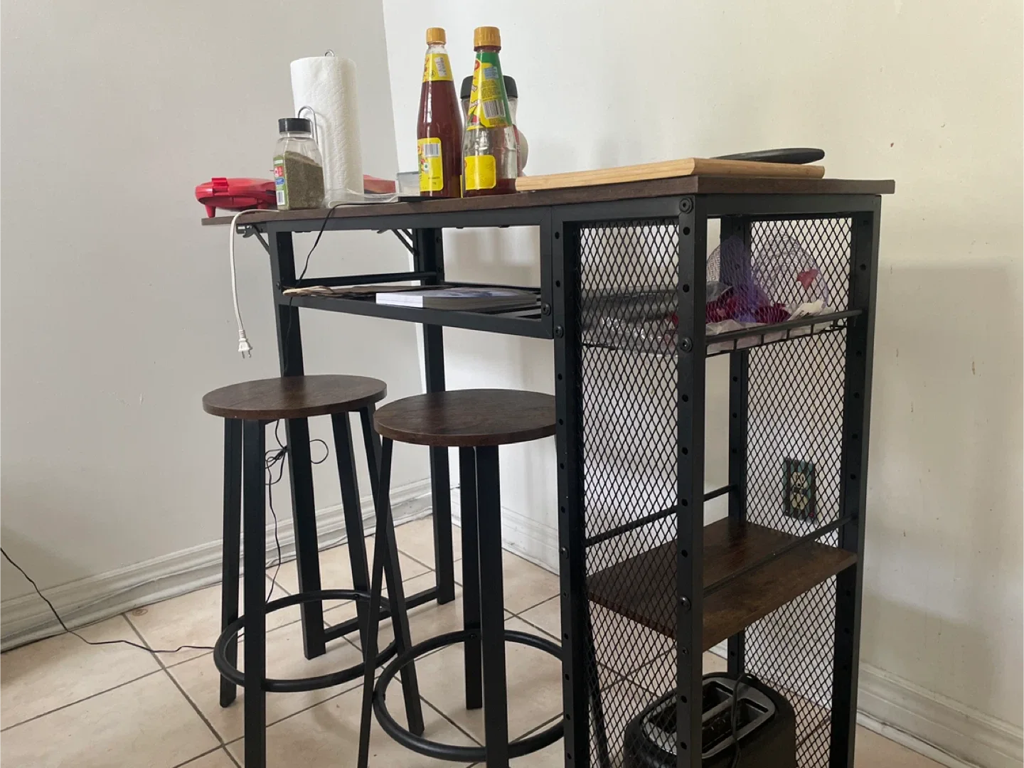 Bar Table with 2 Stools