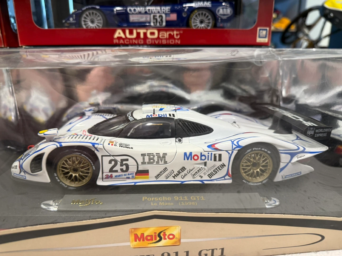 Maisto Porsche 911 GT-98 Le Mans 24 Hours