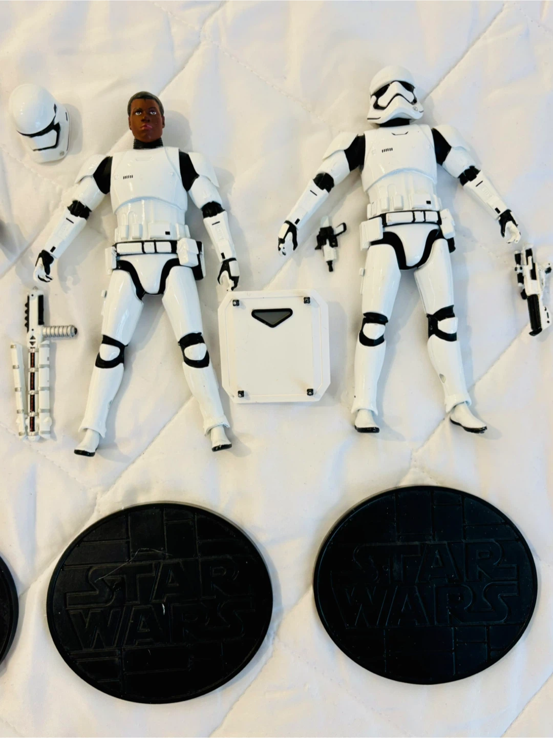 Star Wars (Metal) & Fortnite Action Figures (Plastic) - photo 2