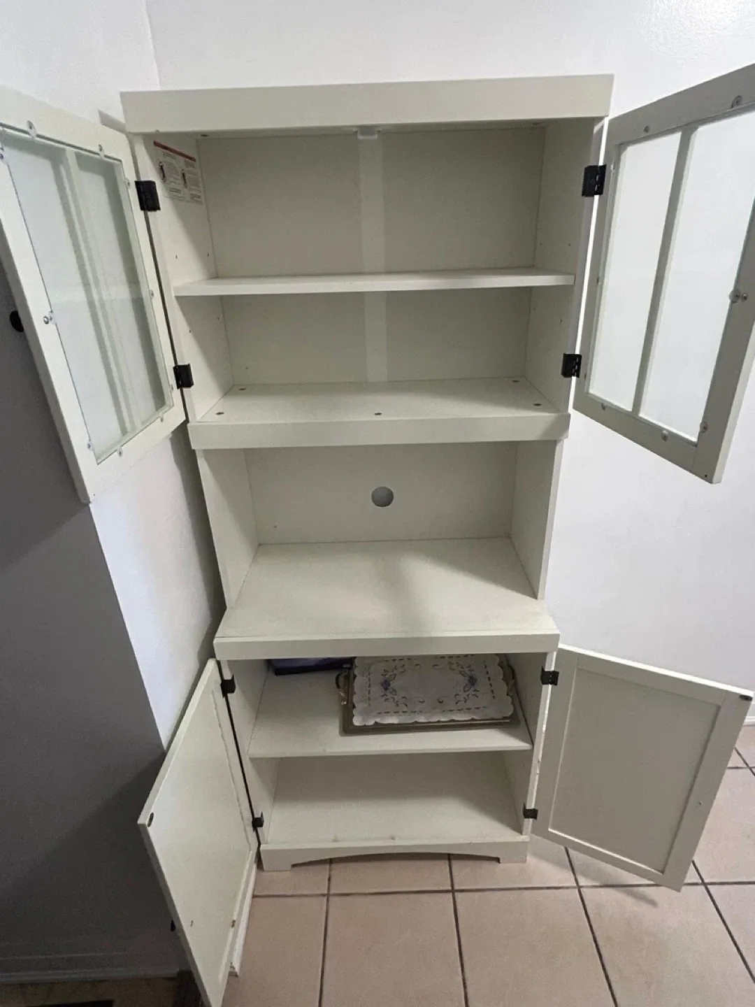 White Glass Door Cabinet image indicator(2)