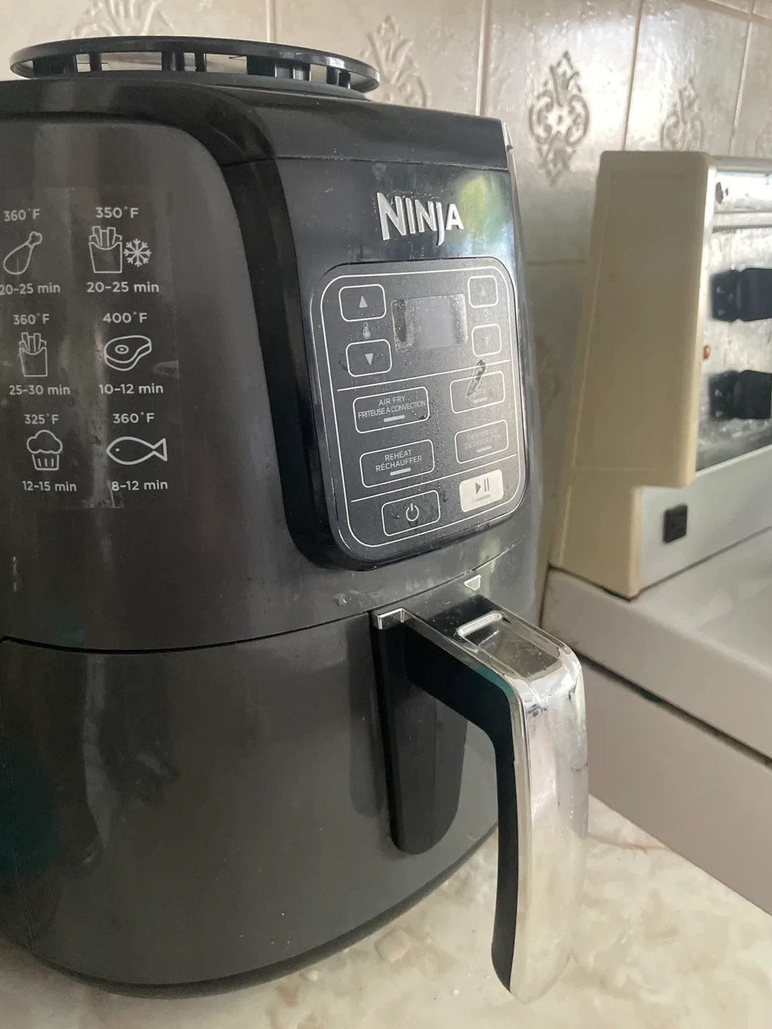 Ninja Air Fryer AF 101C 3.8 L image indicator(3)