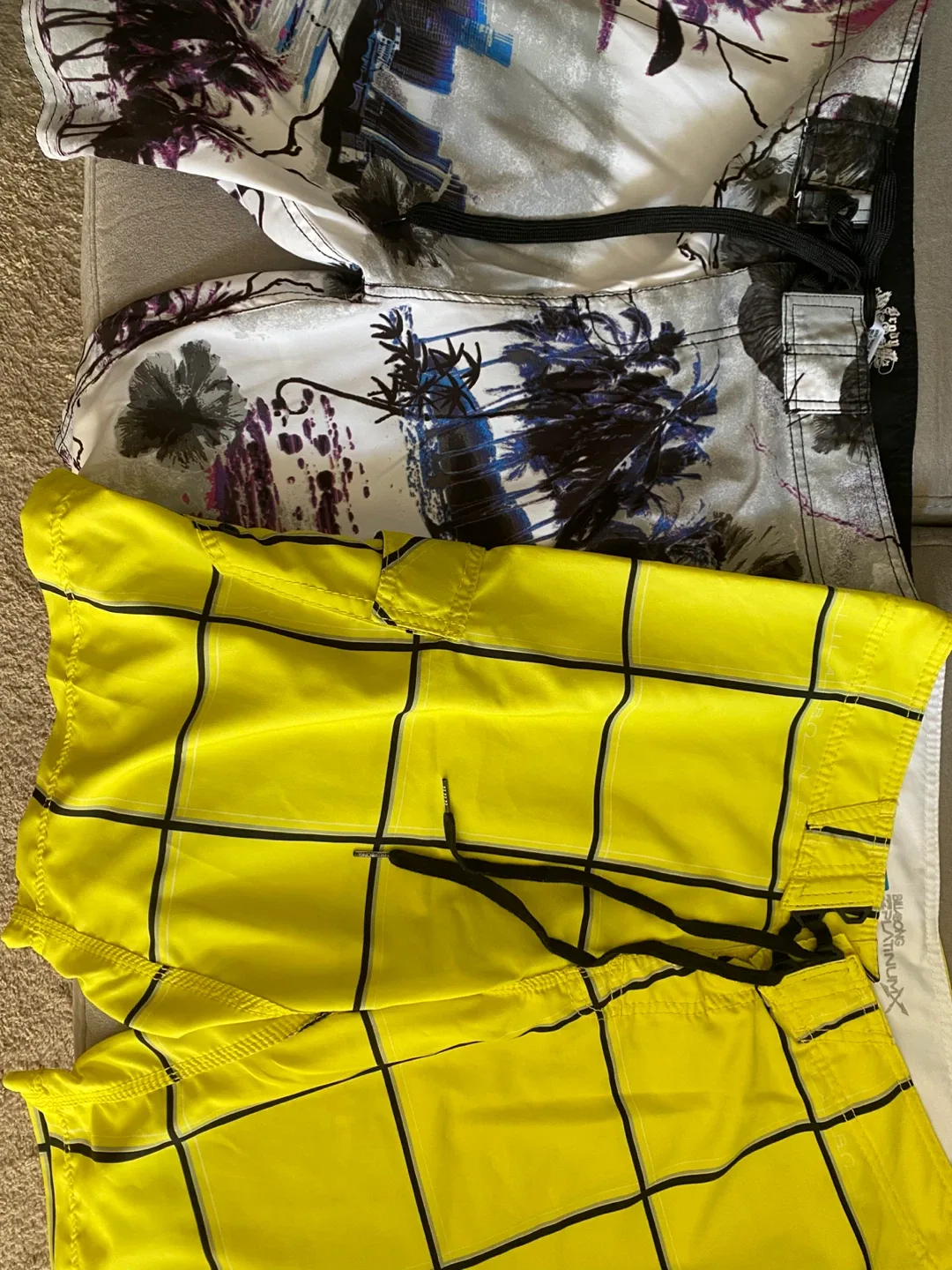 Men's Swim Trunks/Shorts (Billabong and Brody!) thumbnail