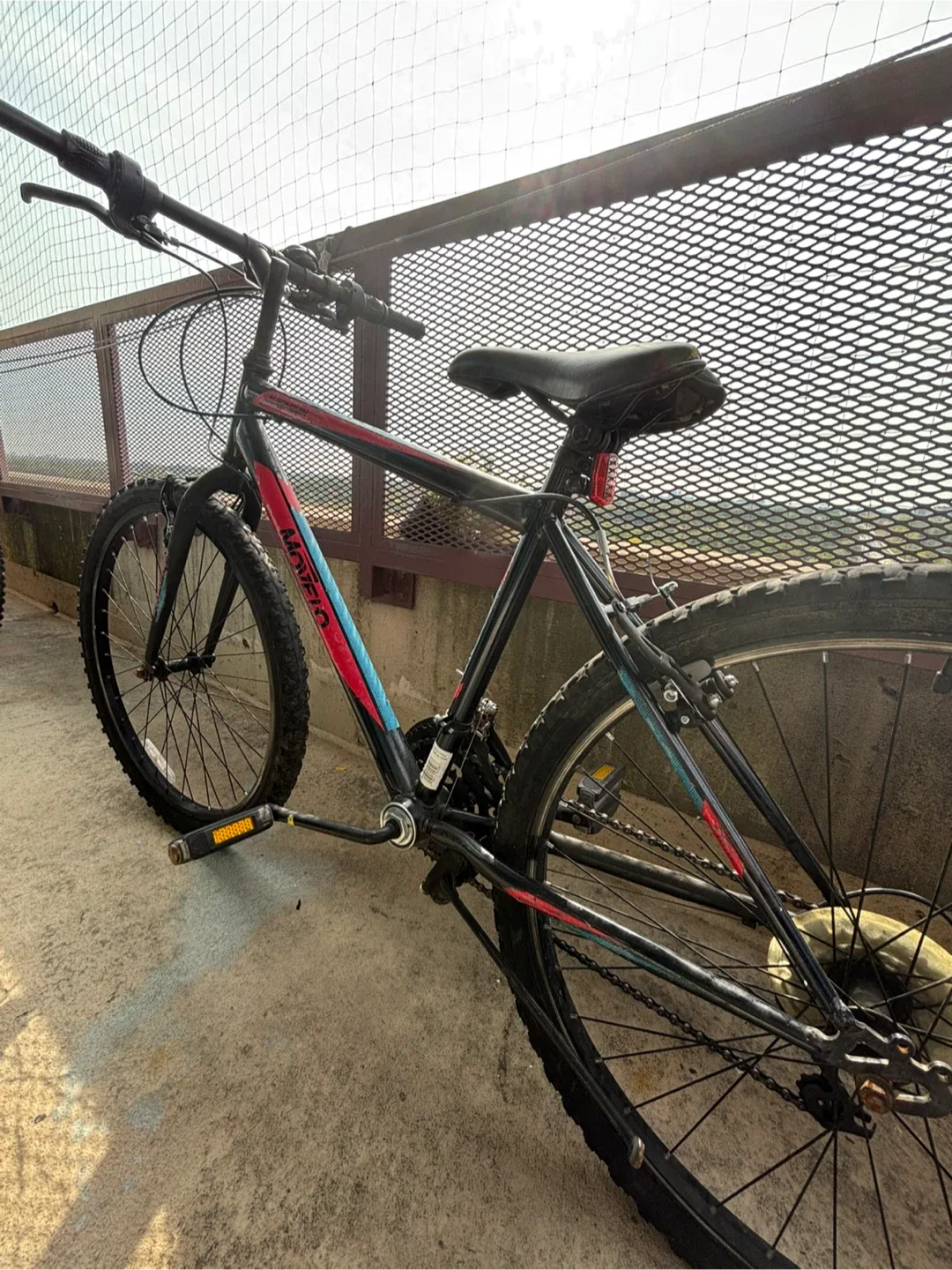 Mongoose Mountain Bike - Used image indicator(5)