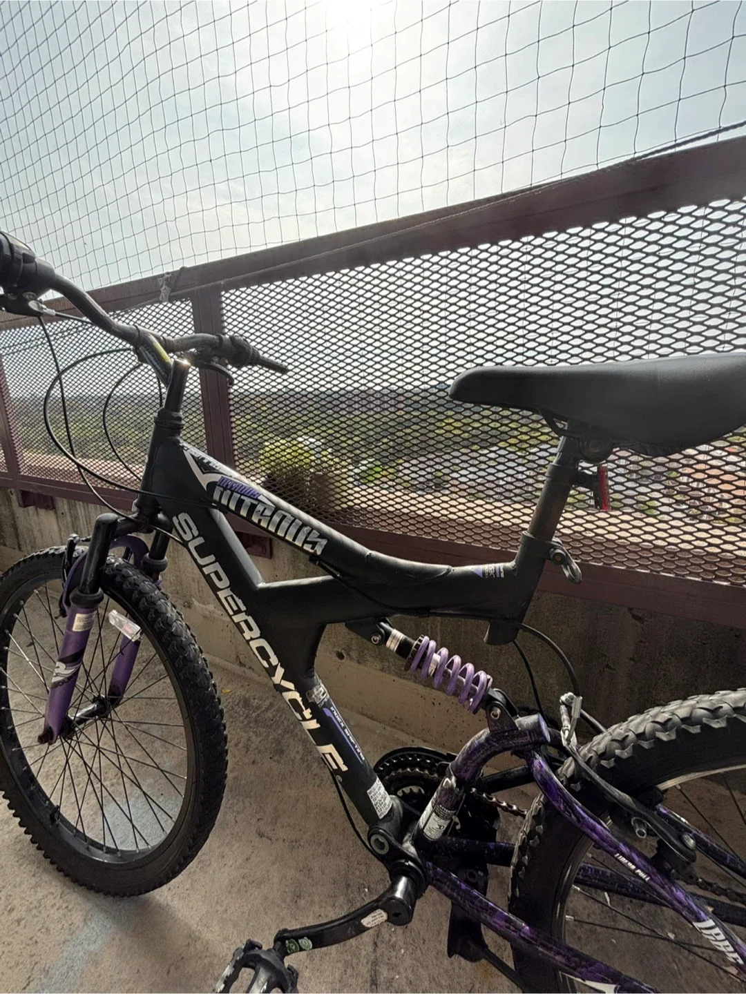 Supercycle Nitronia Mountain Bike - Black/Purple image indicator(5)