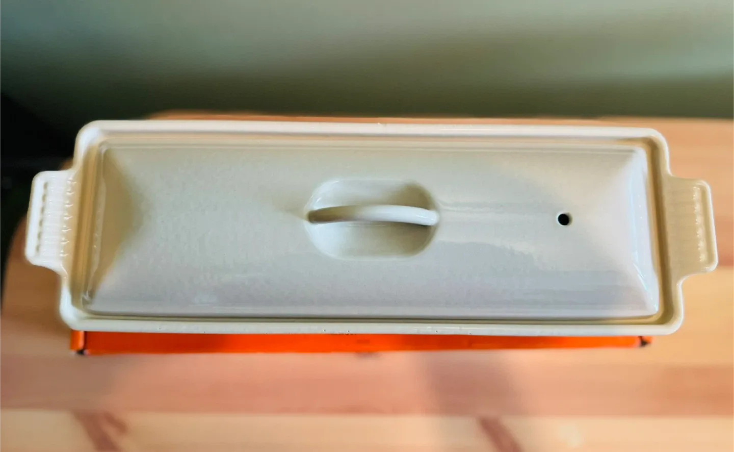 New Le Creuset Meringue Pâté Terrine image indicator(2)