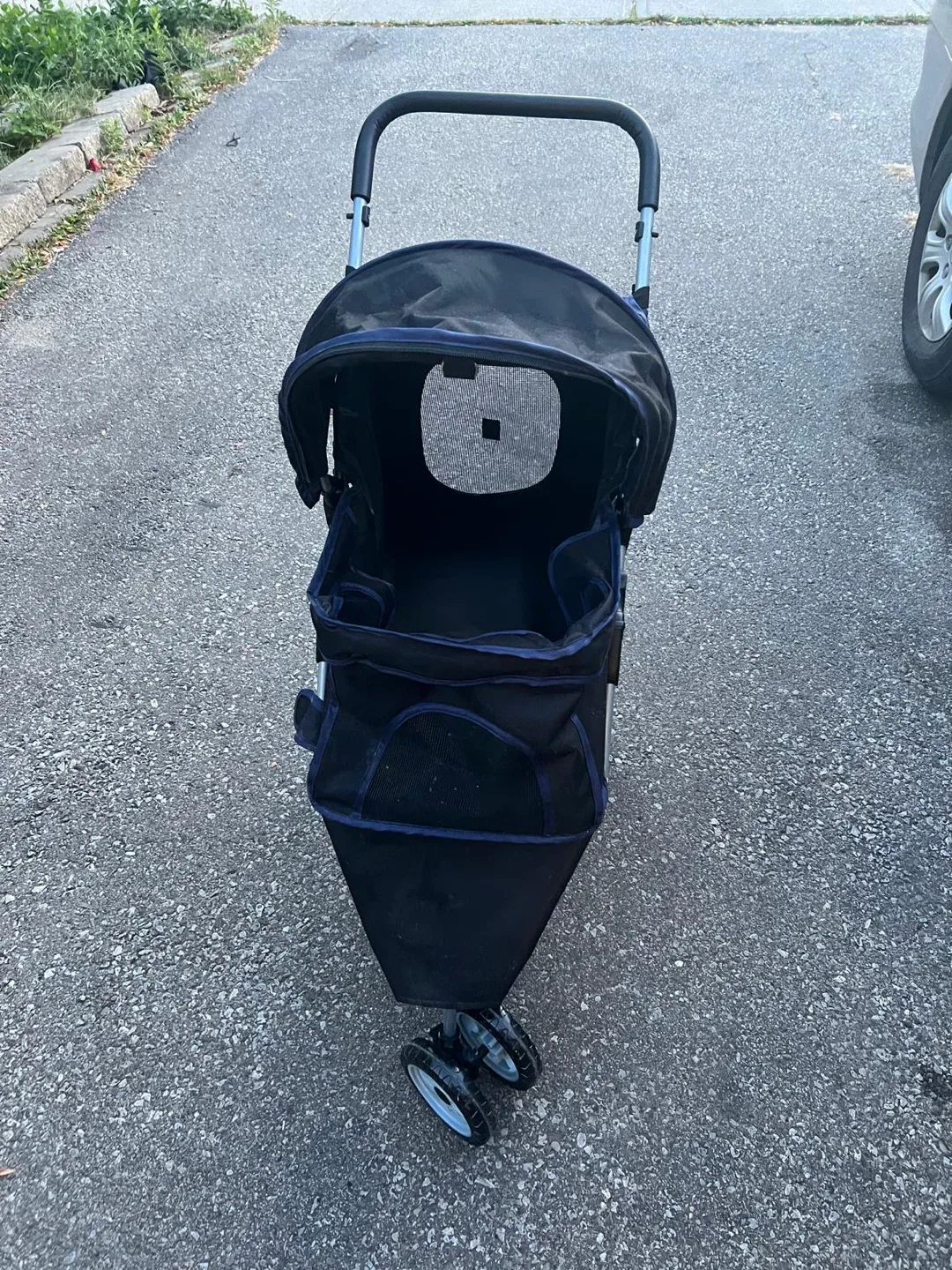 Pet Gear Pet Stroller - Black image indicator(2)