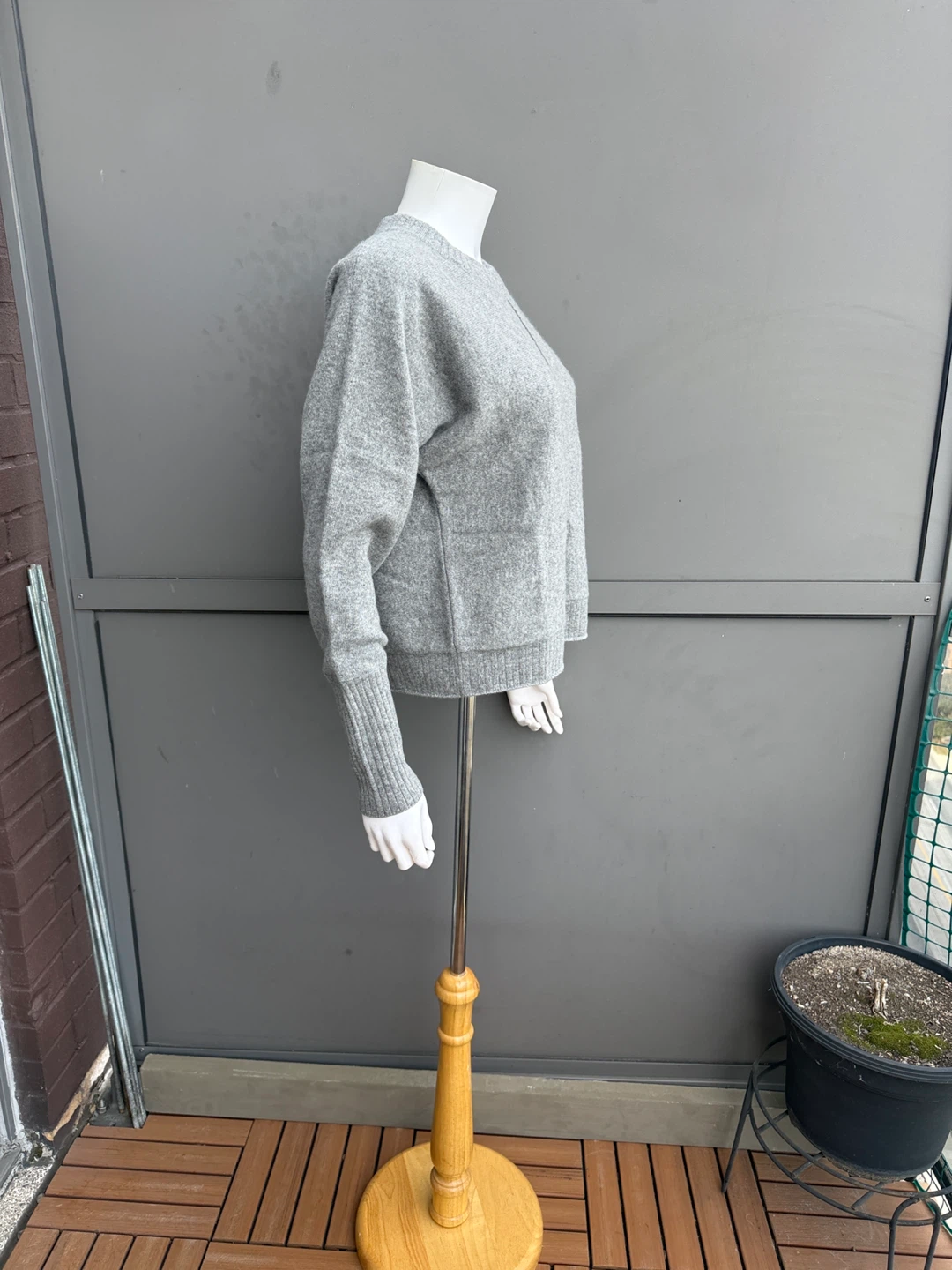 Grey Cashmere Sweater Size S - photo 4