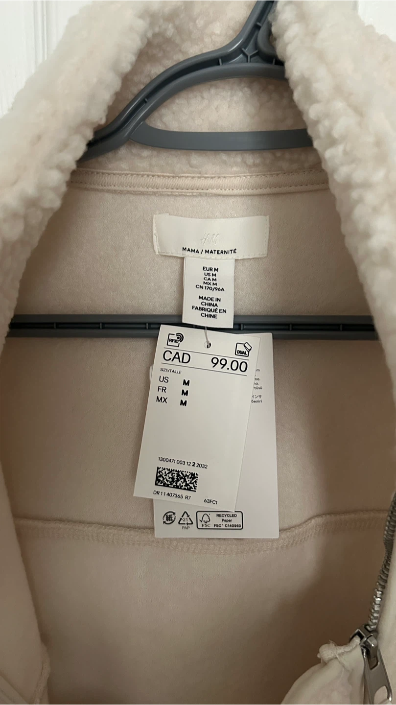 New H&M MAMA Baby wearing Fleece Jacket - photo 2