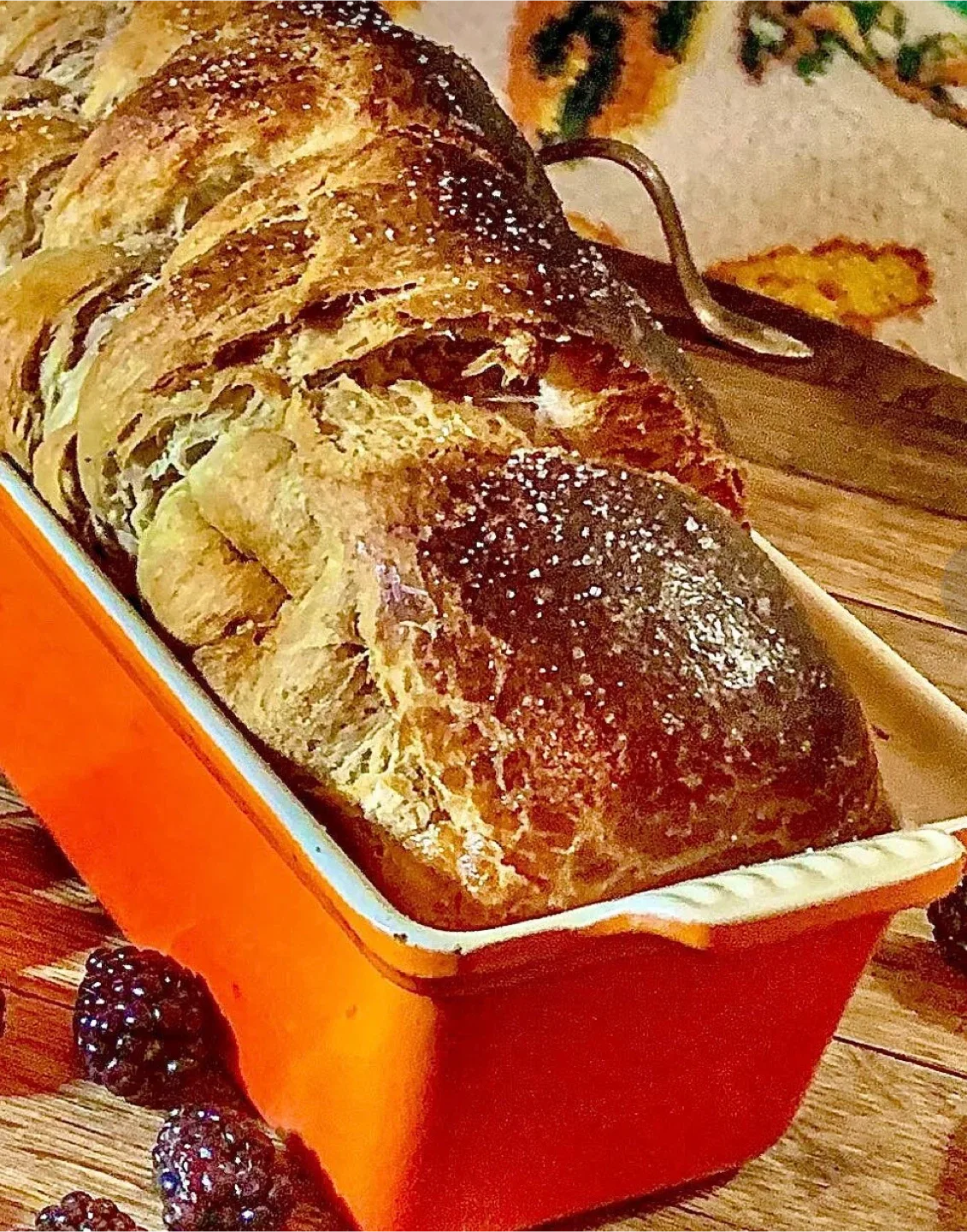 New Le Creuset Meringue Pâté Terrine image indicator(4)