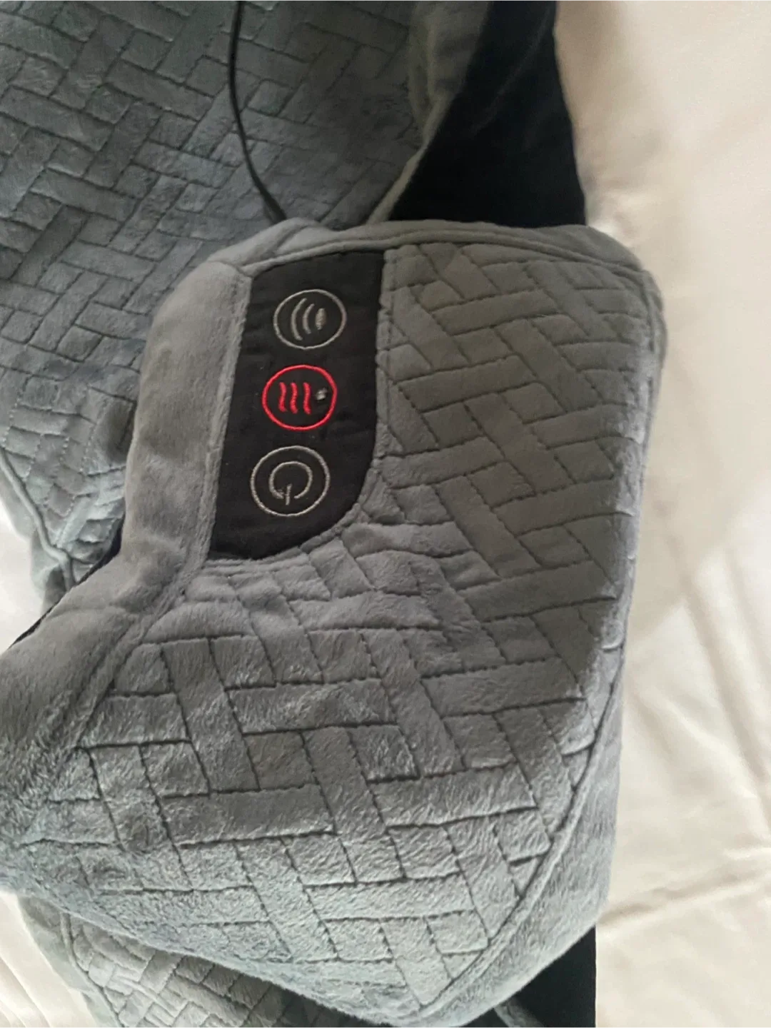 HoMedics Heated Massage Wrap with Vibration image indicator(4)