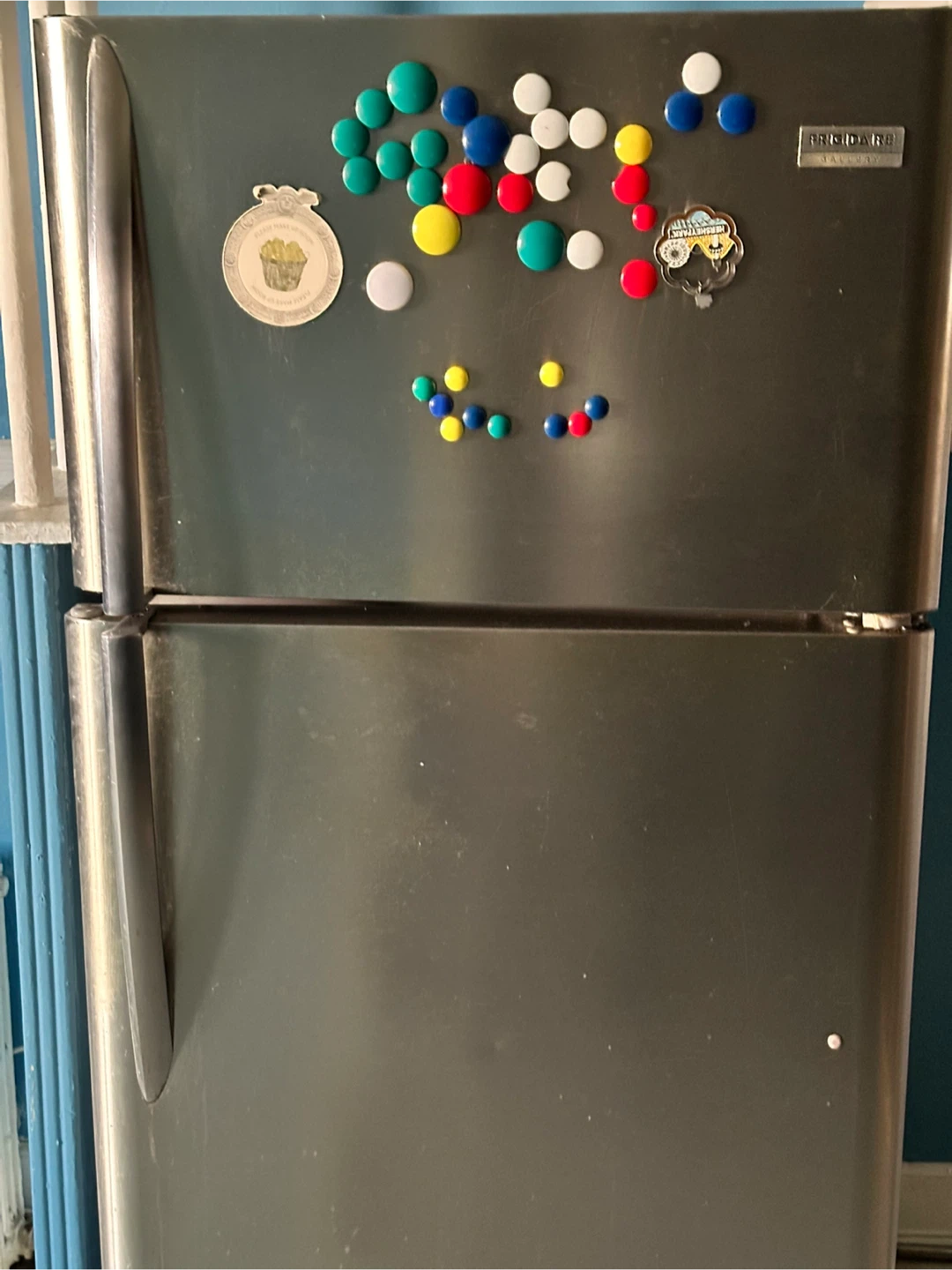 Frigidaire Refrigerator - photo 4