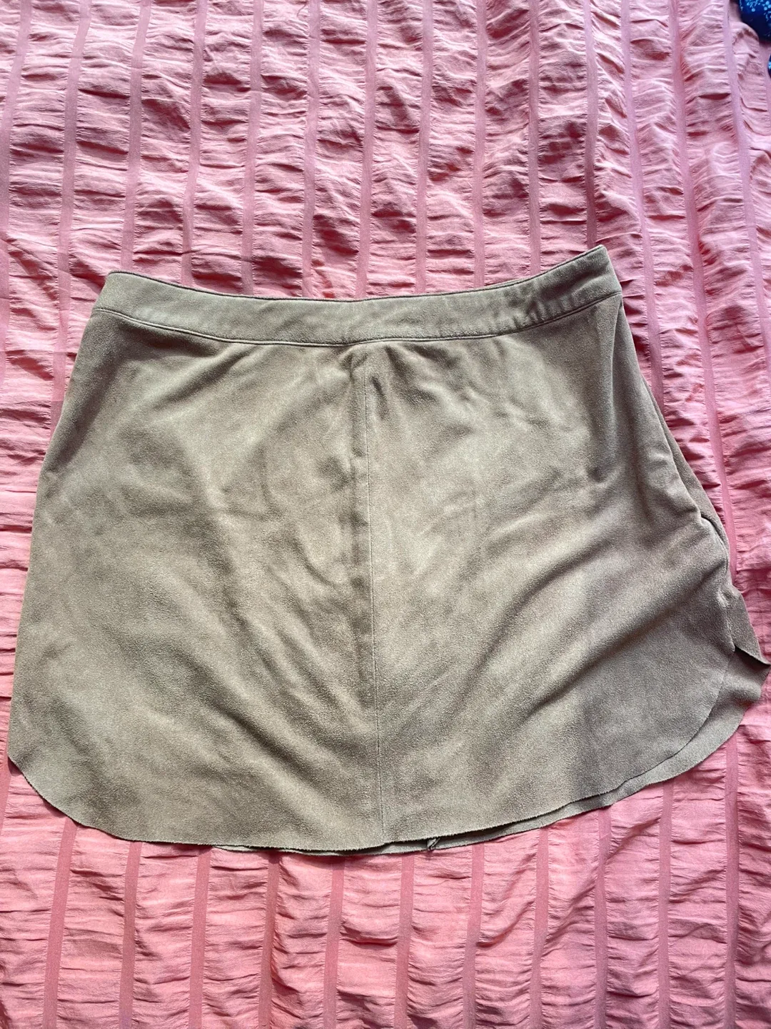 Forever 21 Skirt - Size M but will an S thumbnail
