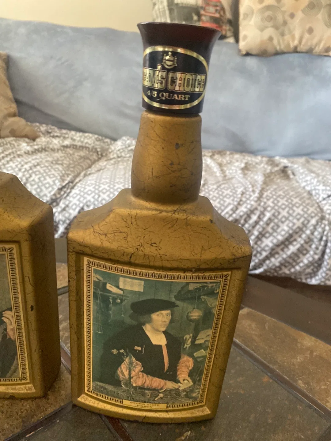 Beam's Choice Kentucky Straight Bourbon Whiskey Decanter image indicator(2)