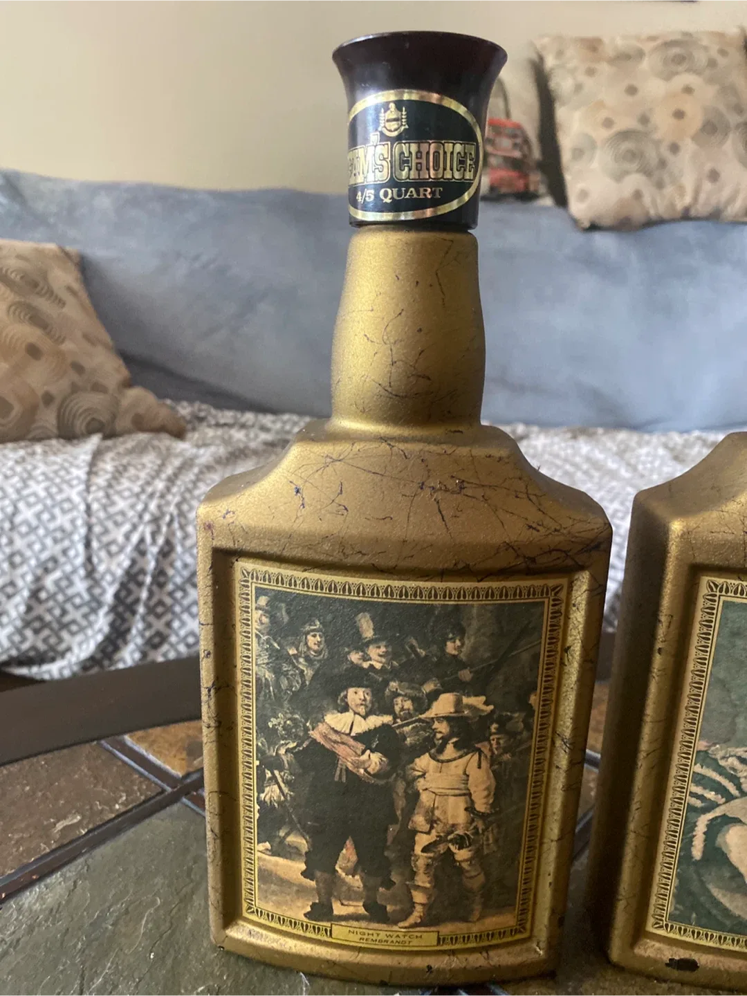 Beam's Choice Kentucky Straight Bourbon Whiskey Decanter image indicator(4)