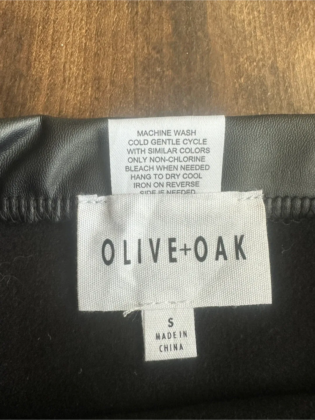 BNWOT Olive + Oak Black Faux Leather Skirt - Size S image indicator(4)