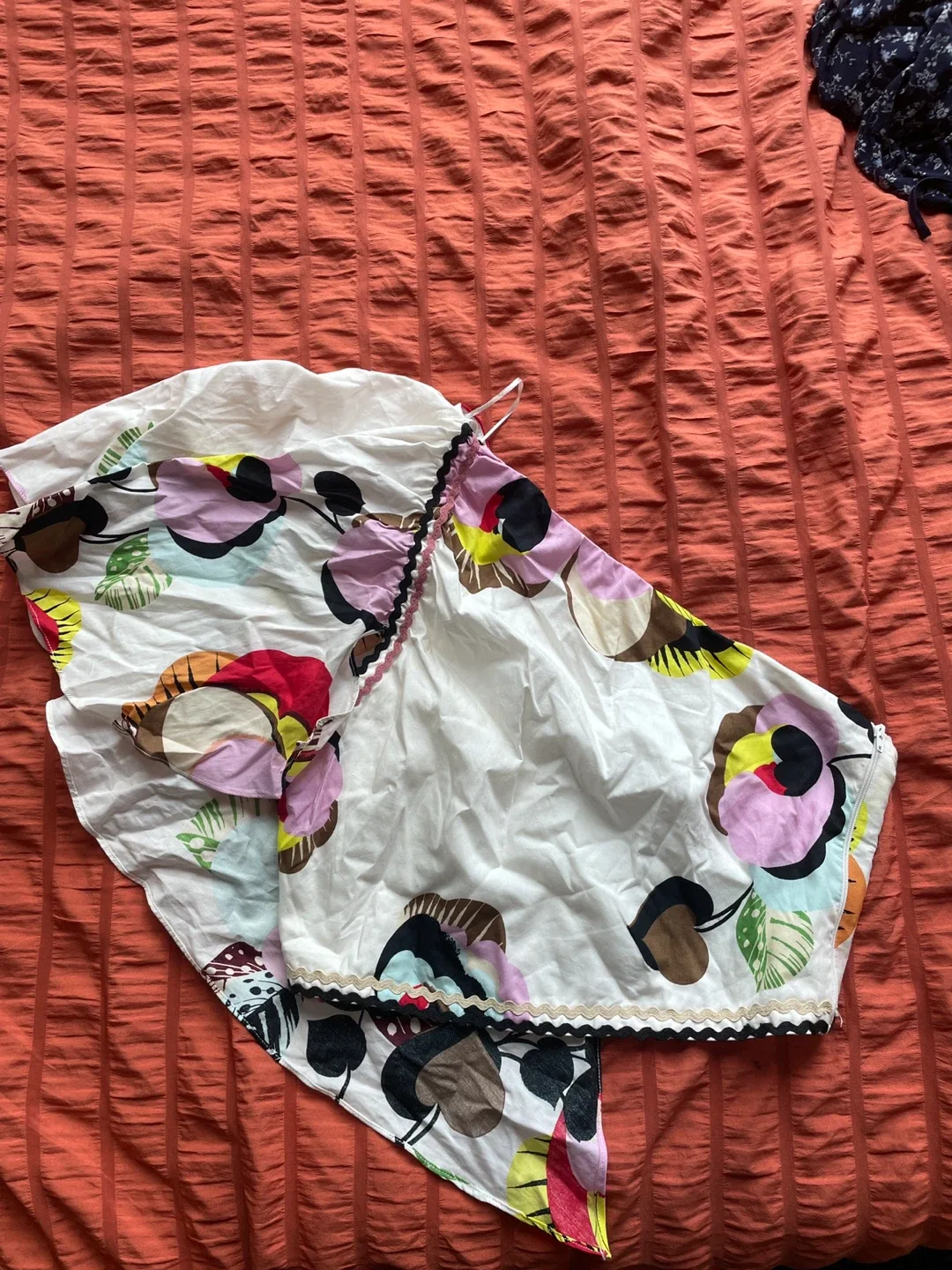 Zara Floral Print Top Size S - New with Tags thumbnail
