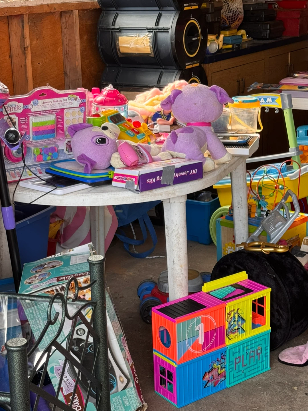 Mixed Lot of Toys and Home Goods - photo 3