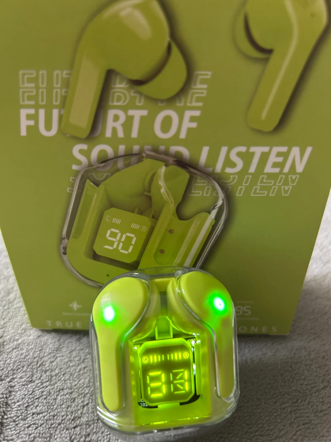 Ultrapods Max Wireless 5.3 Headphones - New! - photo 2