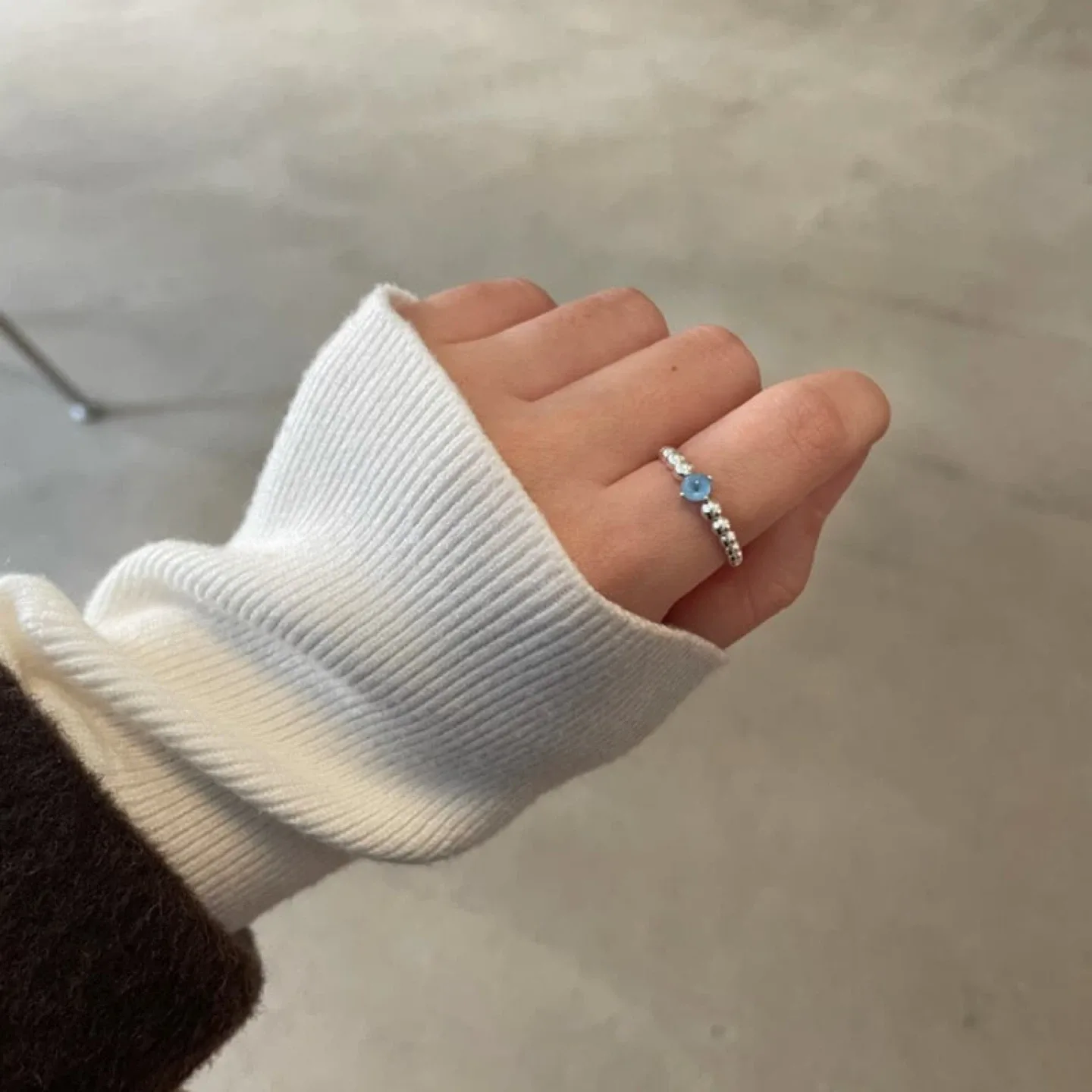 Pandora Birthstone skyblue ring image indicator(2)