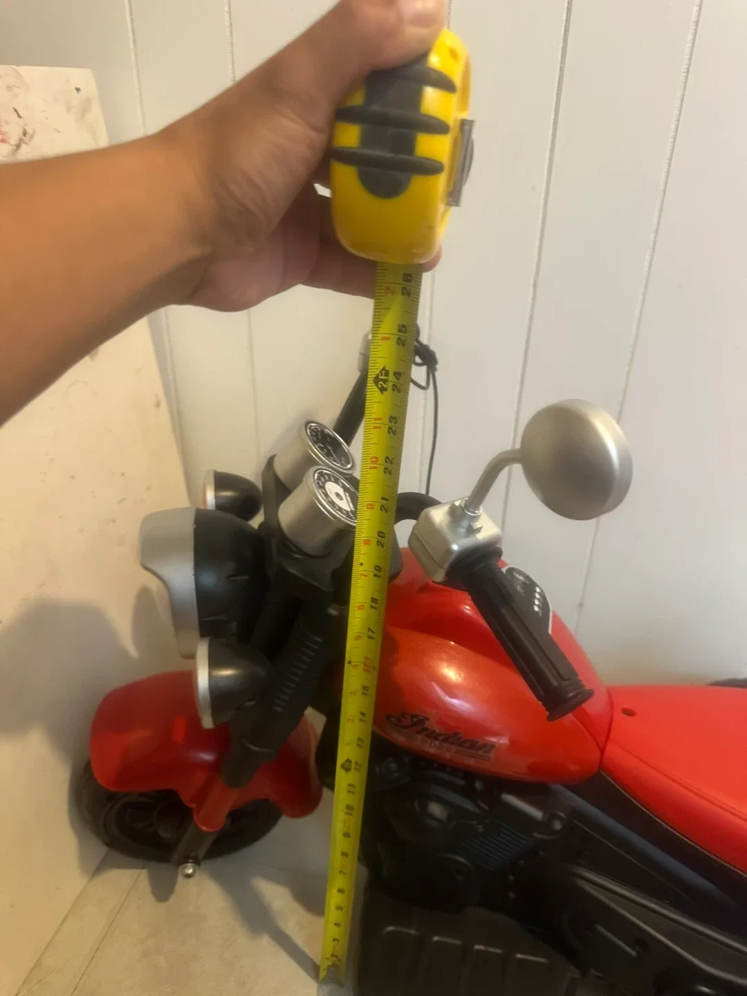 Kids' Indian Motorcycle Tricycle image indicator(10)