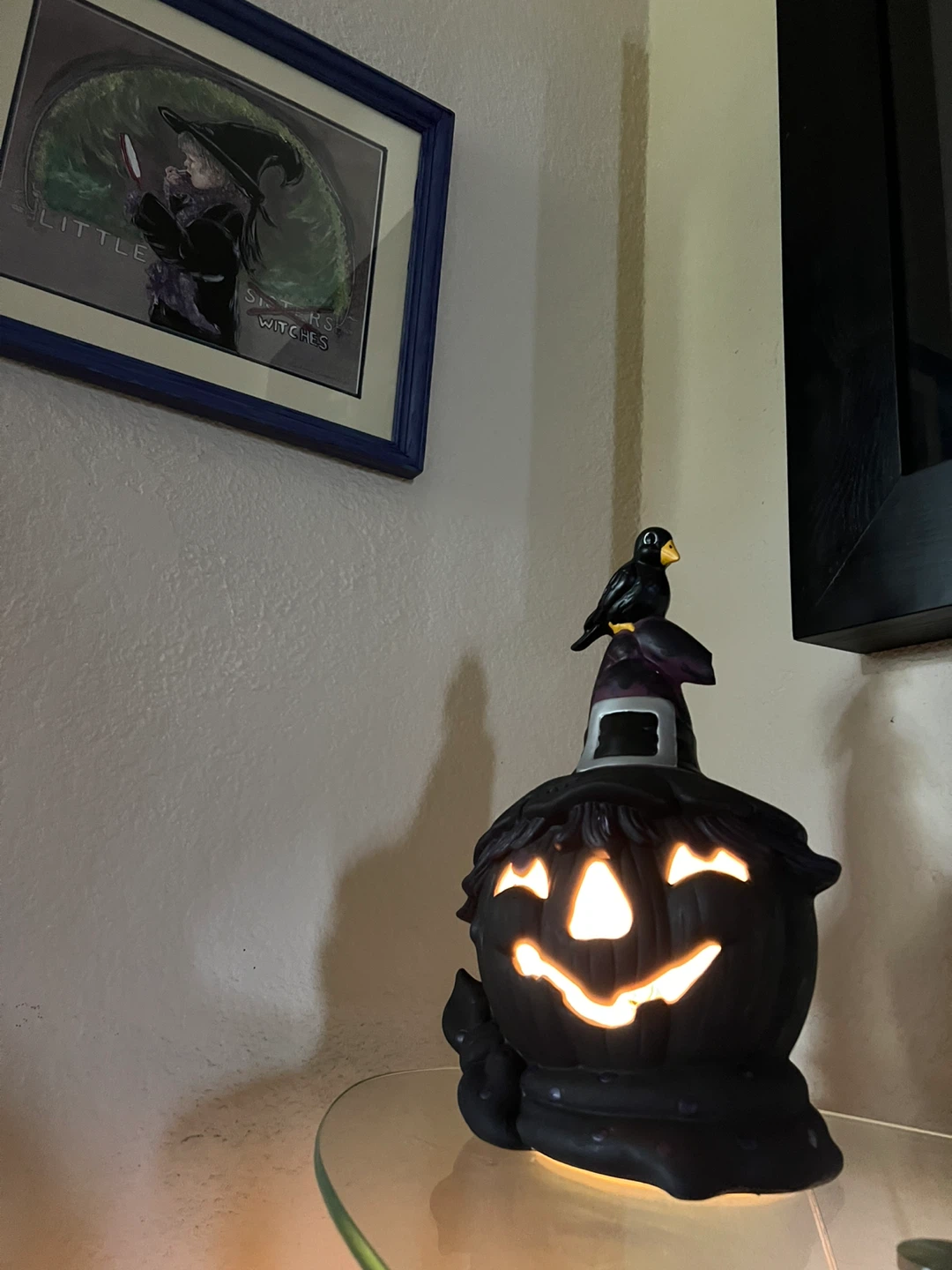 Halloween Pumpkin Lantern with Crow