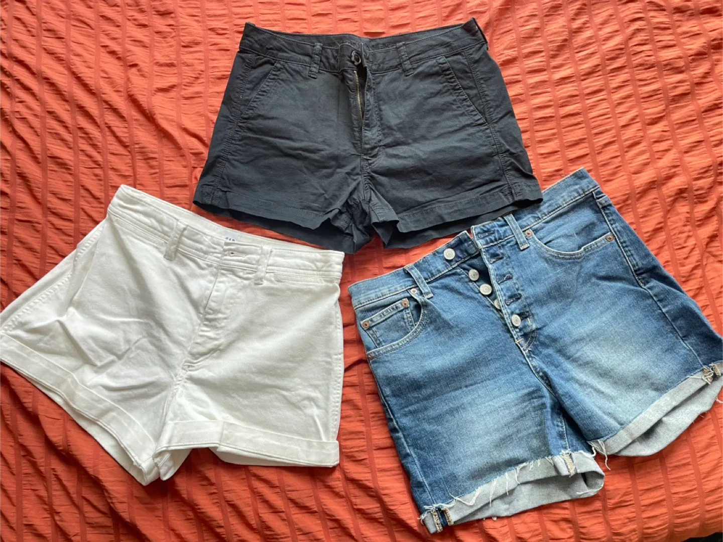 Gap and American Eagle Shorts Bundle, size S thumbnail