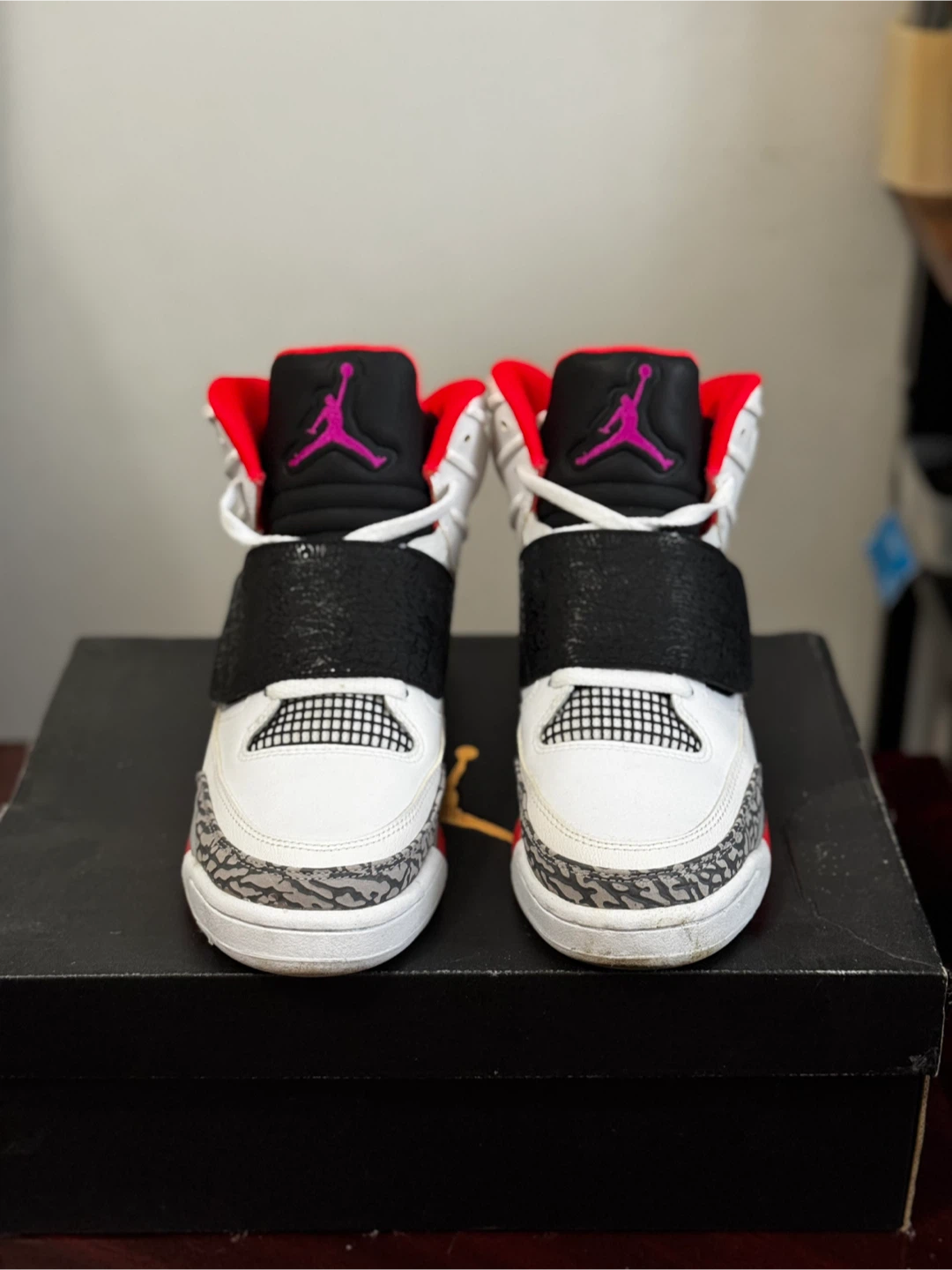 Jordan Son of Mars Sneakers - White/Red - photo 2