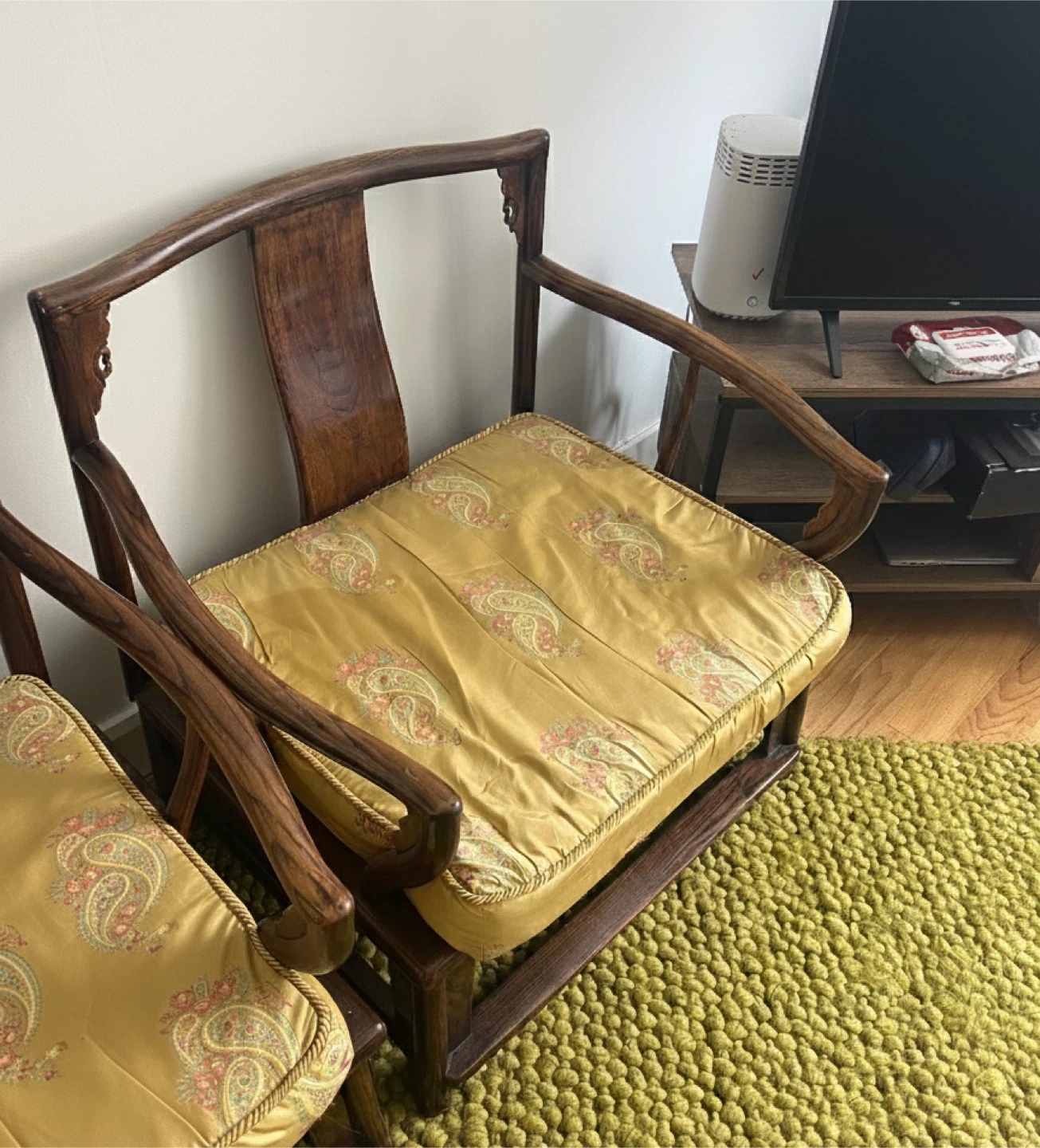 Antique Chinese Rosewood Horseshoe Back Chair - photo 3