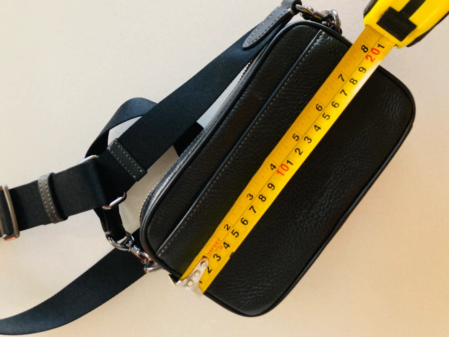 Coach Black Leather Crossbody Bag image indicator(4)