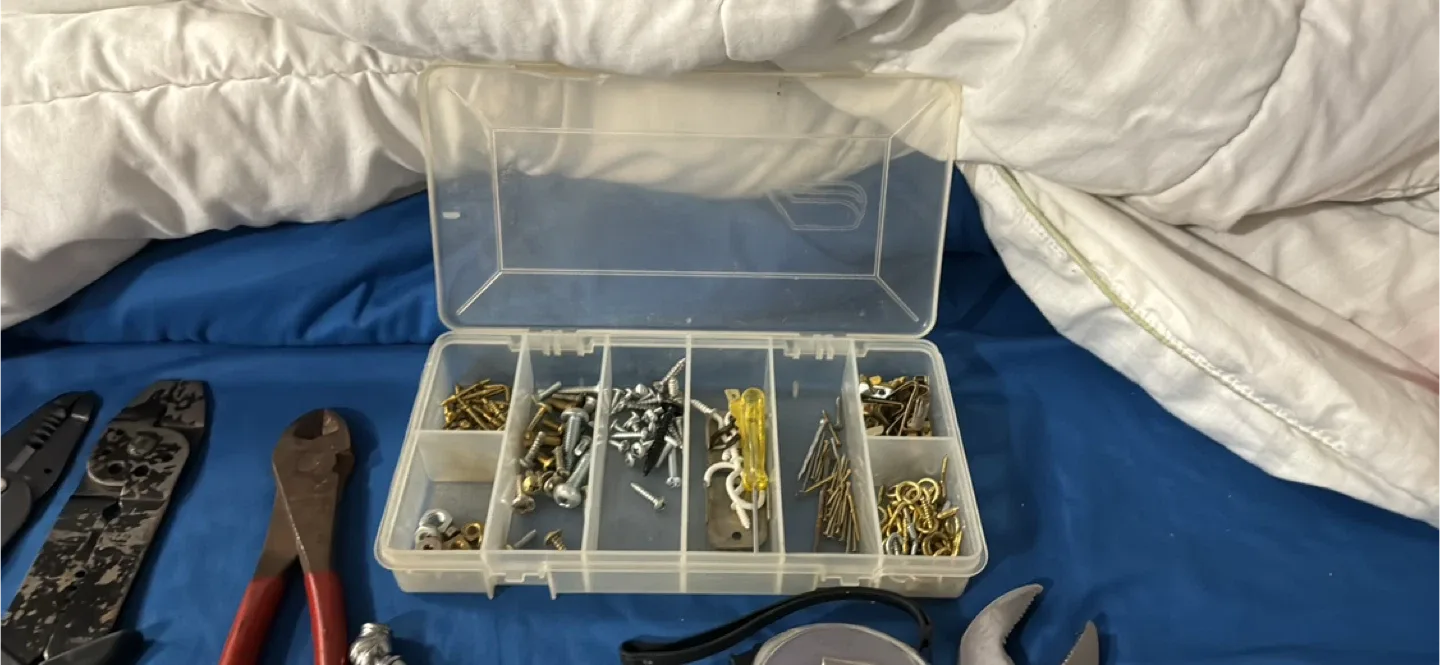 Mixed Lot of Used Hand Tools image indicator(5)