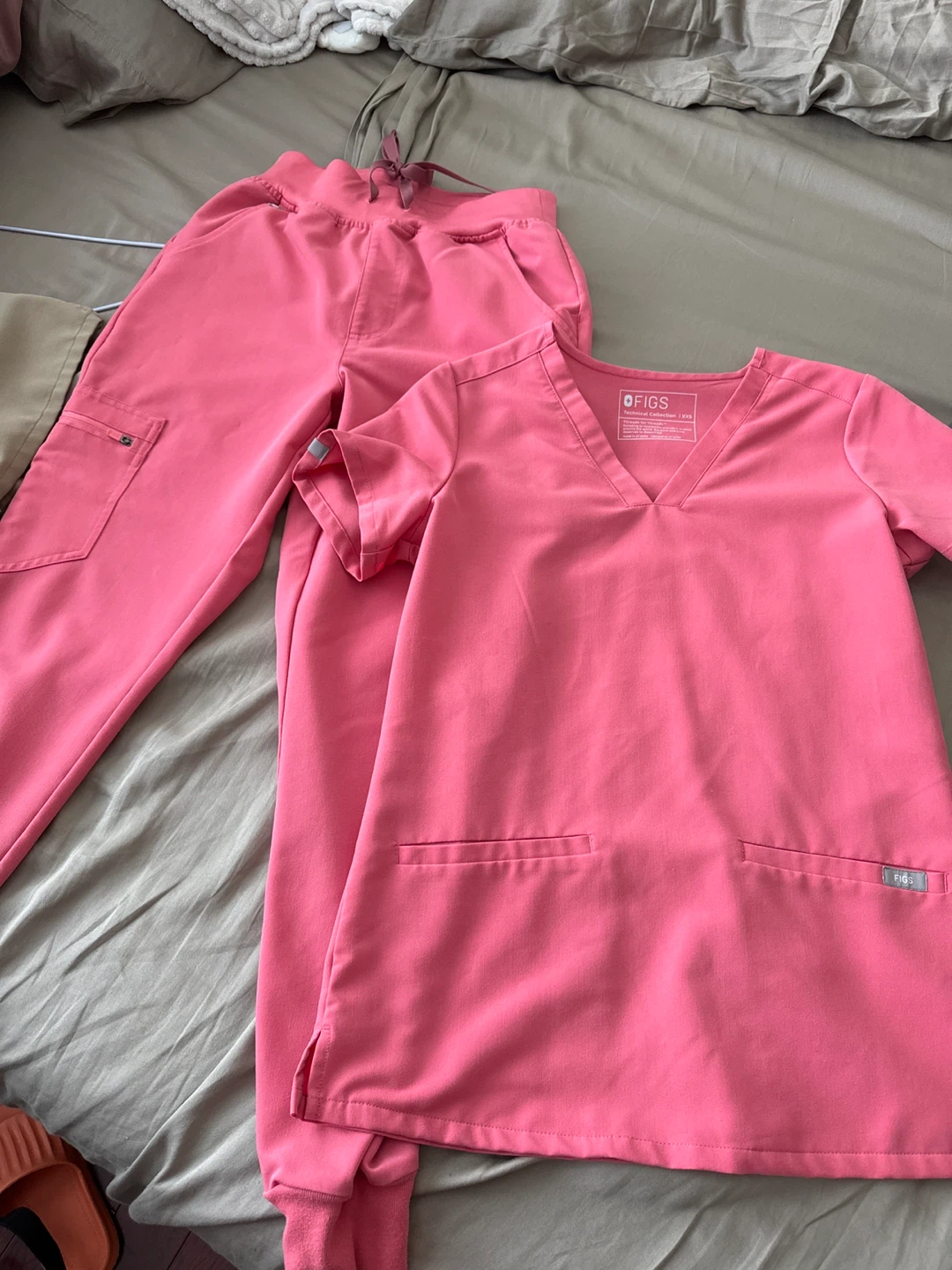FIGS Technical Collection Scrubs - XS - photo 2