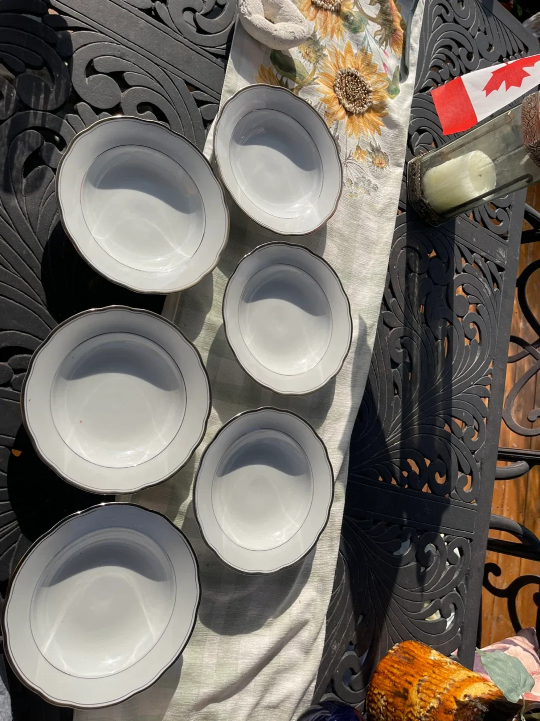 Set of 6 White & Gold Rimmed Bowls image indicator(2)