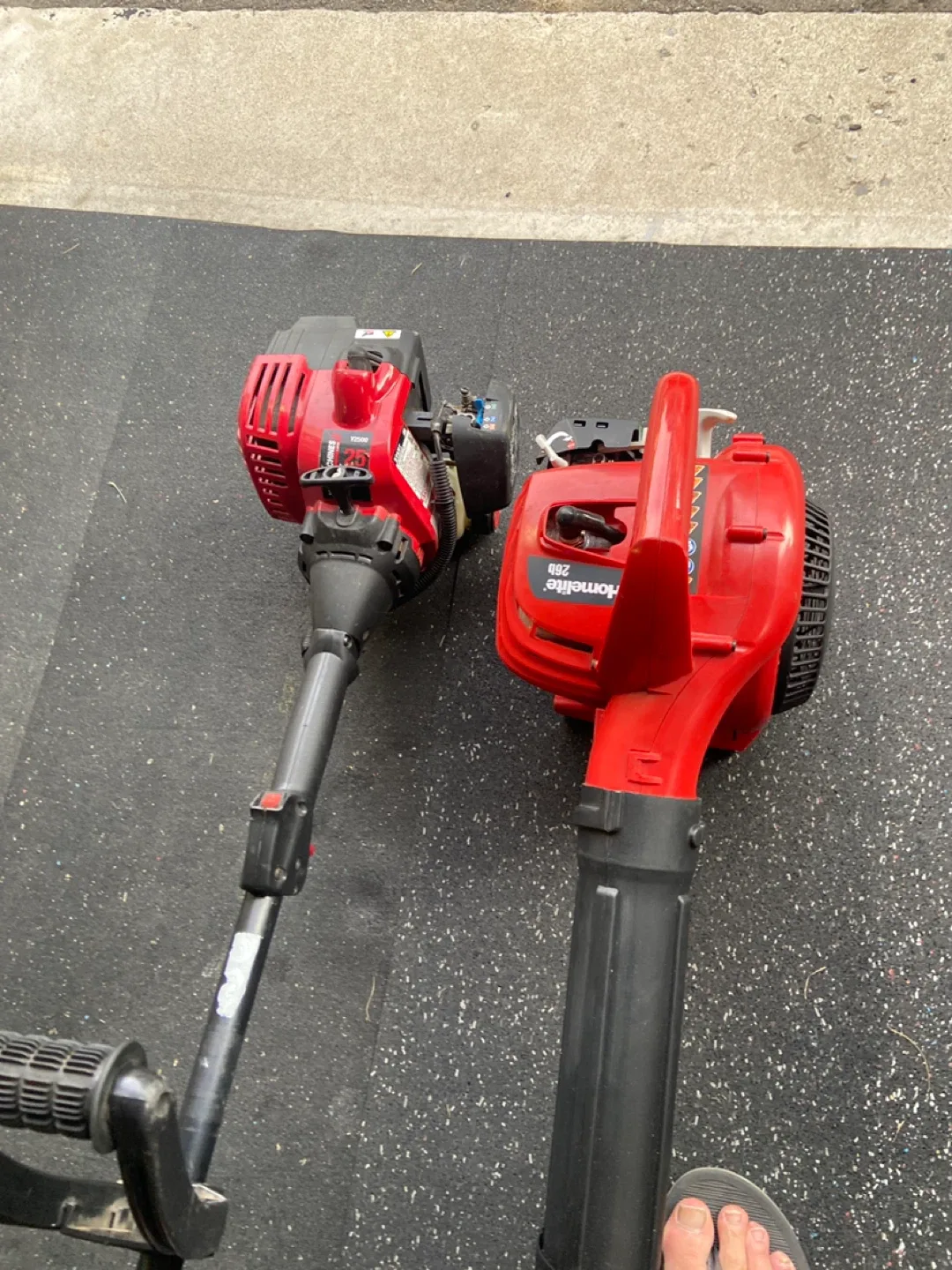 Homelite 26B Leaf Blower & YZ500 Weed Trimmer image indicator(4)