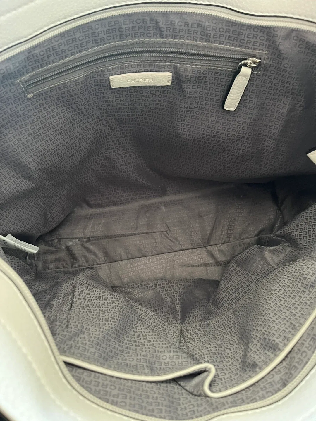 White Tote Bag image indicator(3)