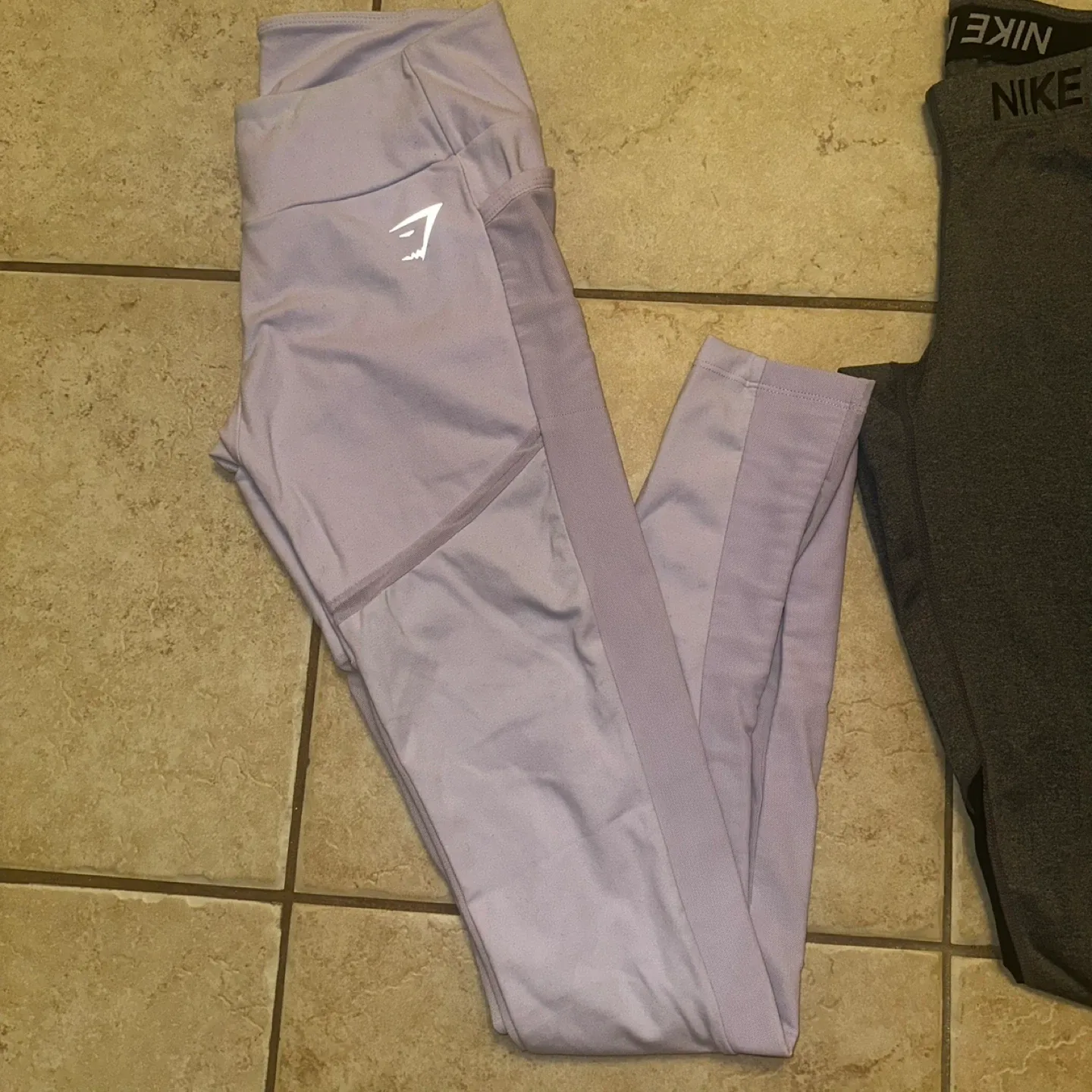 Nike Pro, Diadora, Gymshark Leggings Bundle image indicator(3)