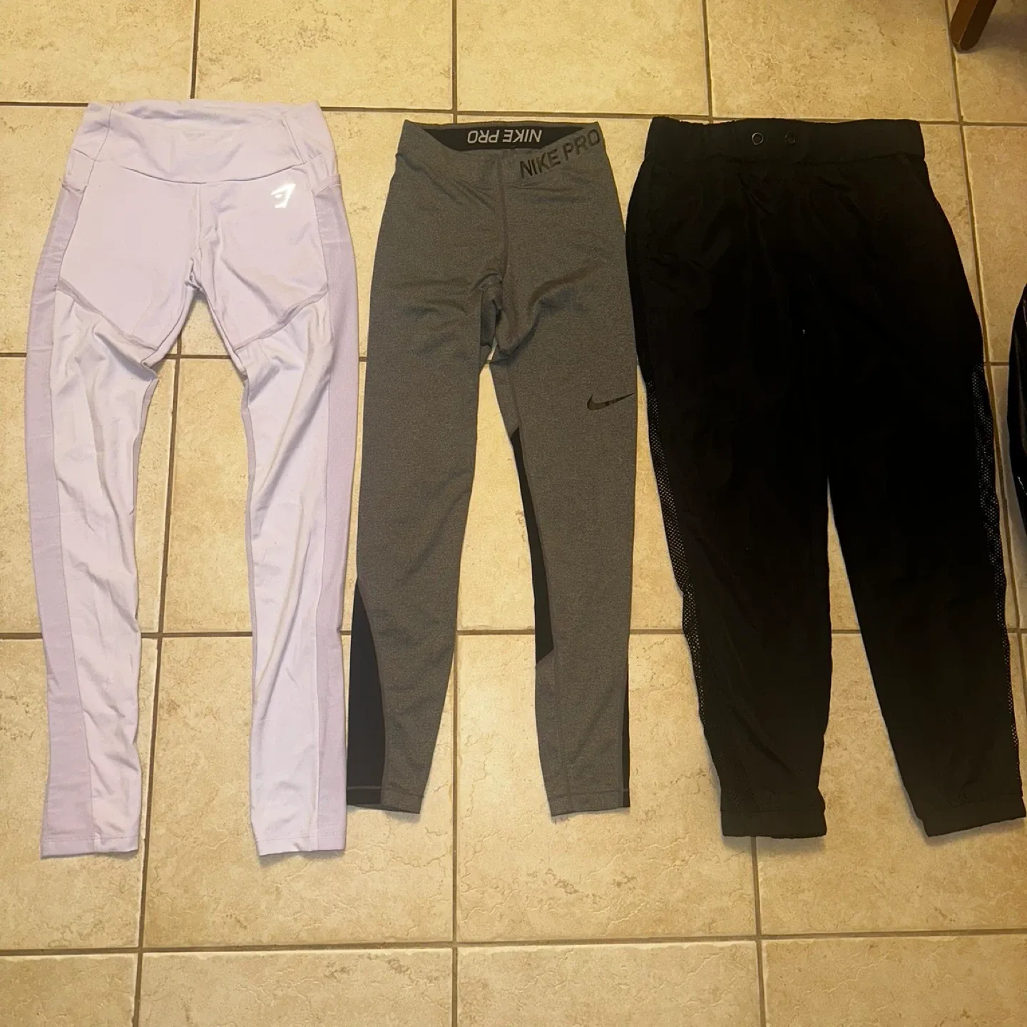 Nike Pro, Diadora, Gymshark Leggings Bundle image indicator(2)