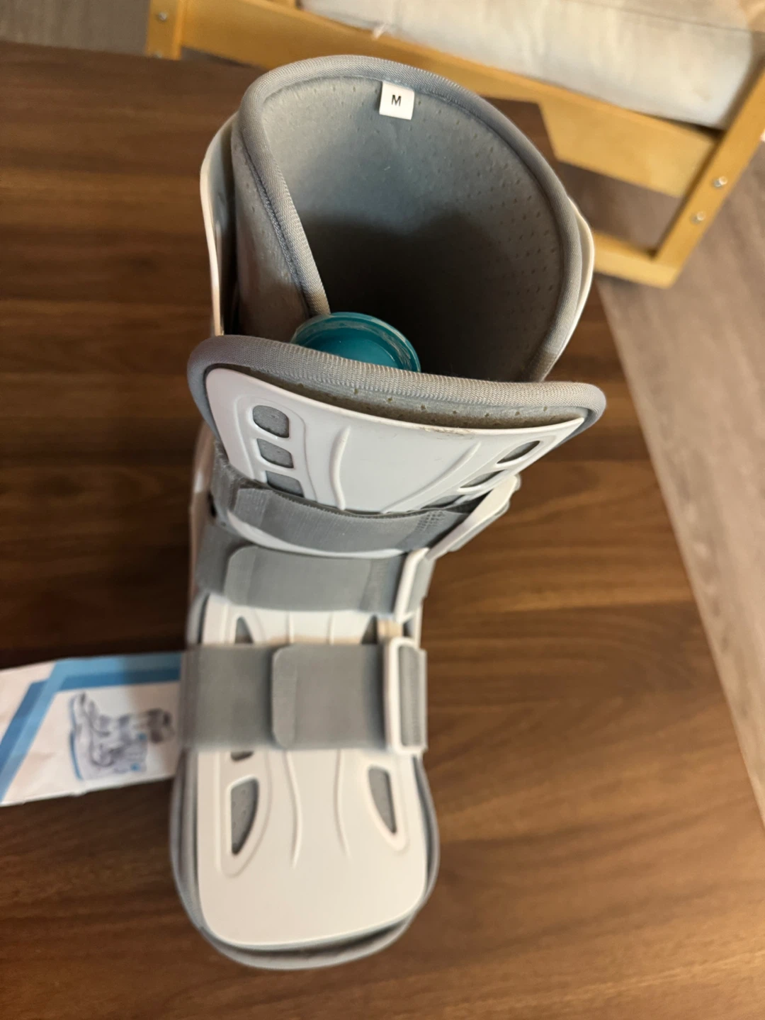 Air Walker Boot - Size M - photo 3