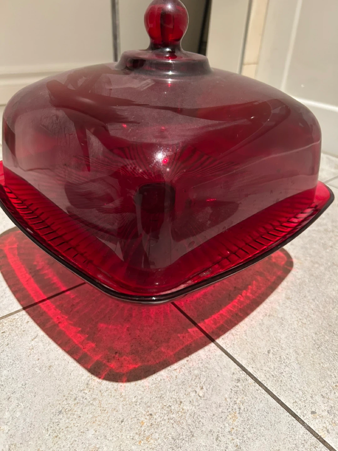 Red Glass Cake Dome - photo 2