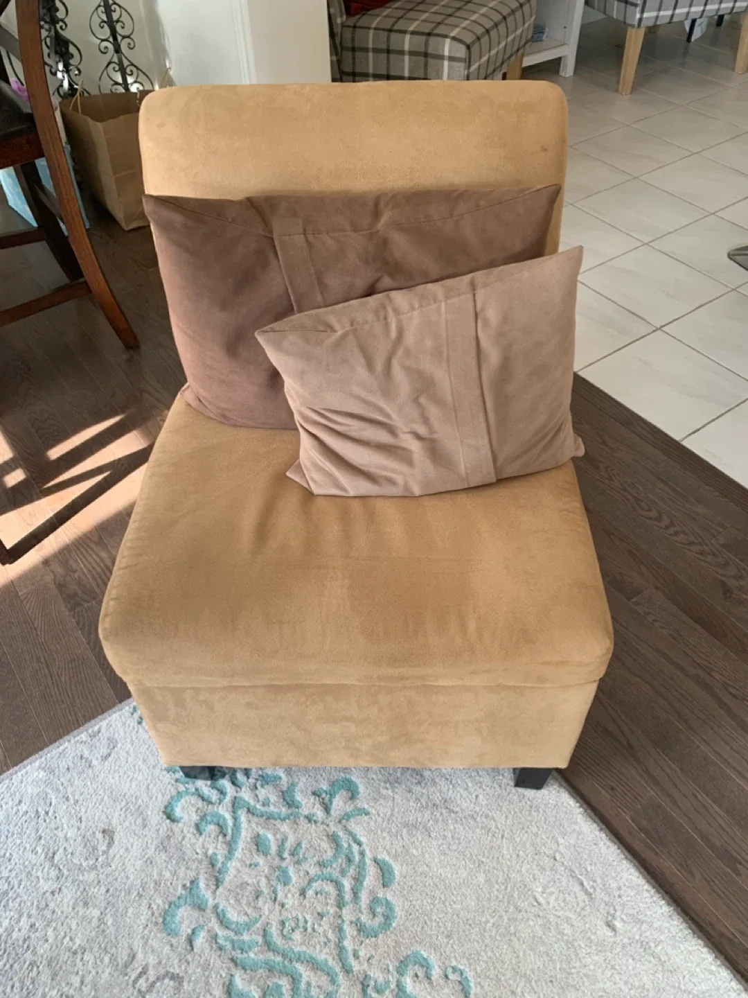 Tan Accent Chair with Pillows thumbnail