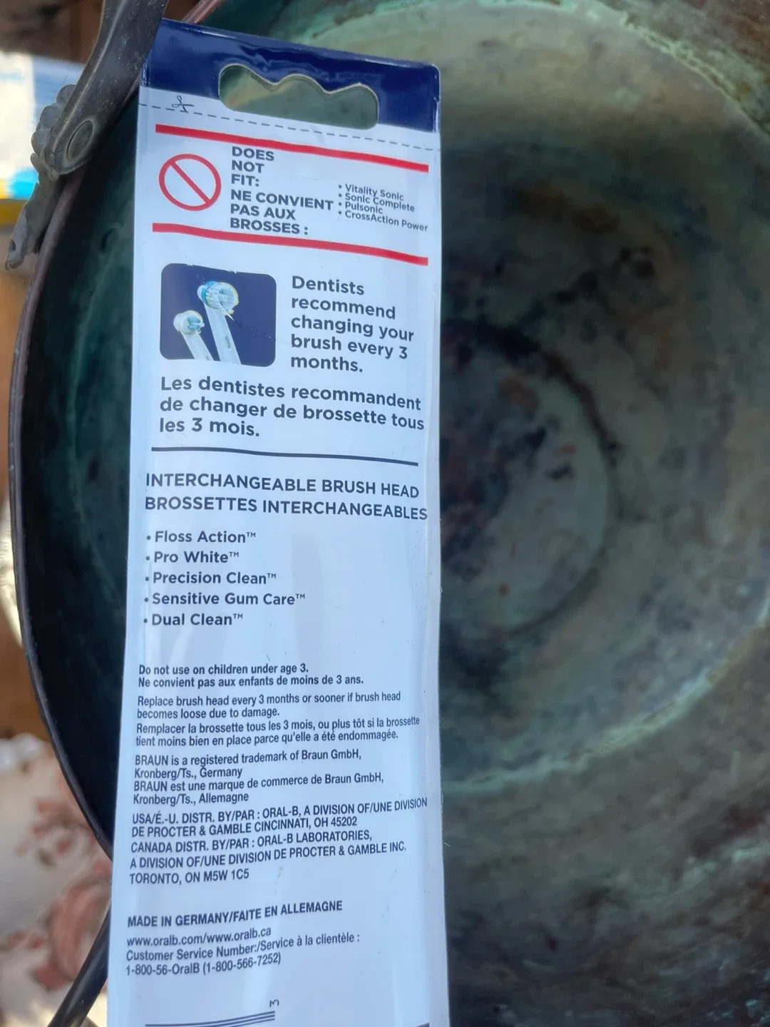 Oral-B Professional Ortho Brush Kit - 4 Brush Heads image indicator(3)