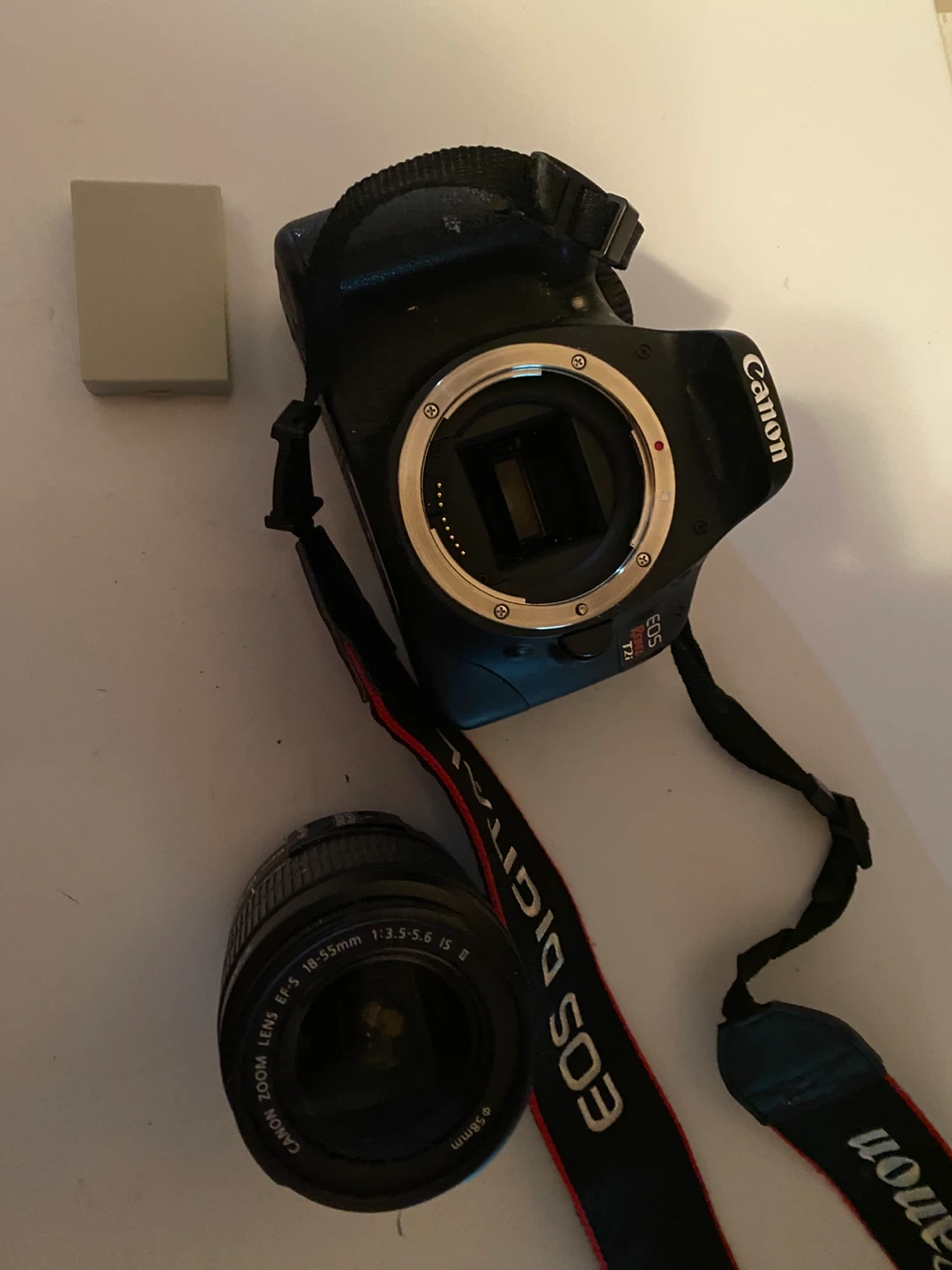 Canon EOS Rebel T2i DSLR Camera with Lens - photo 2