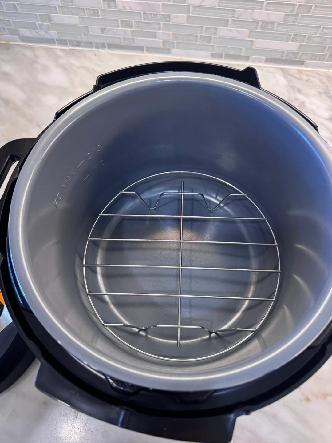 Instant Pot Electric Pressure Cooker - photo 3