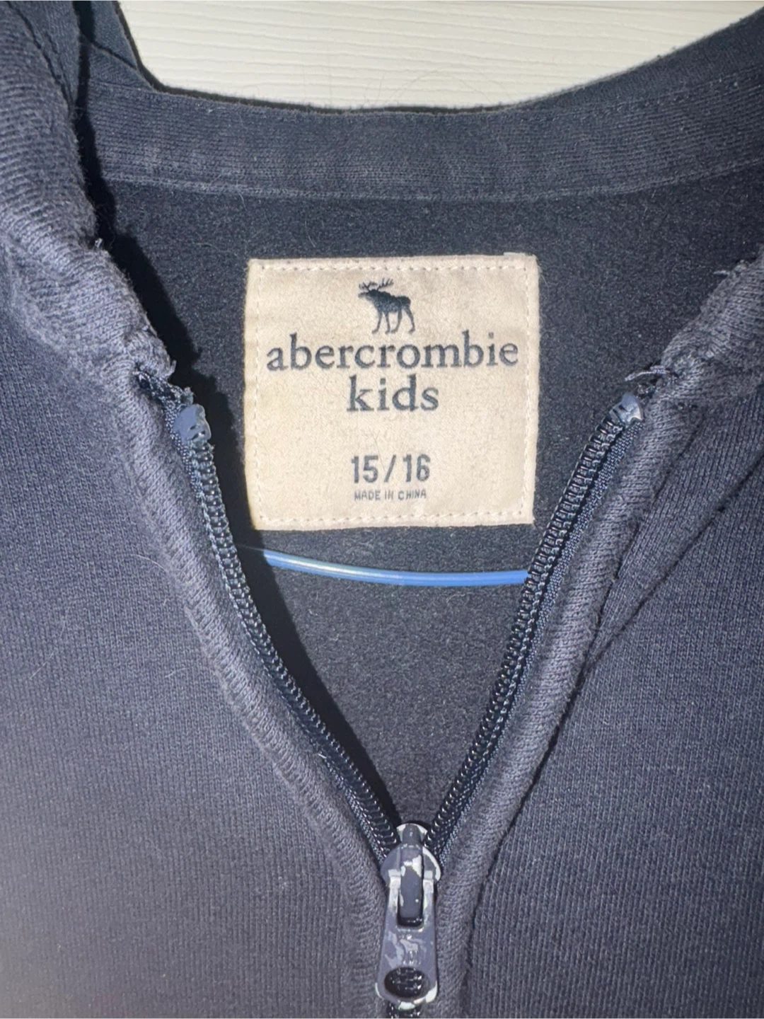 Abercrombie Kids Zip-Up Hoodie Size 15/16 - photo 2