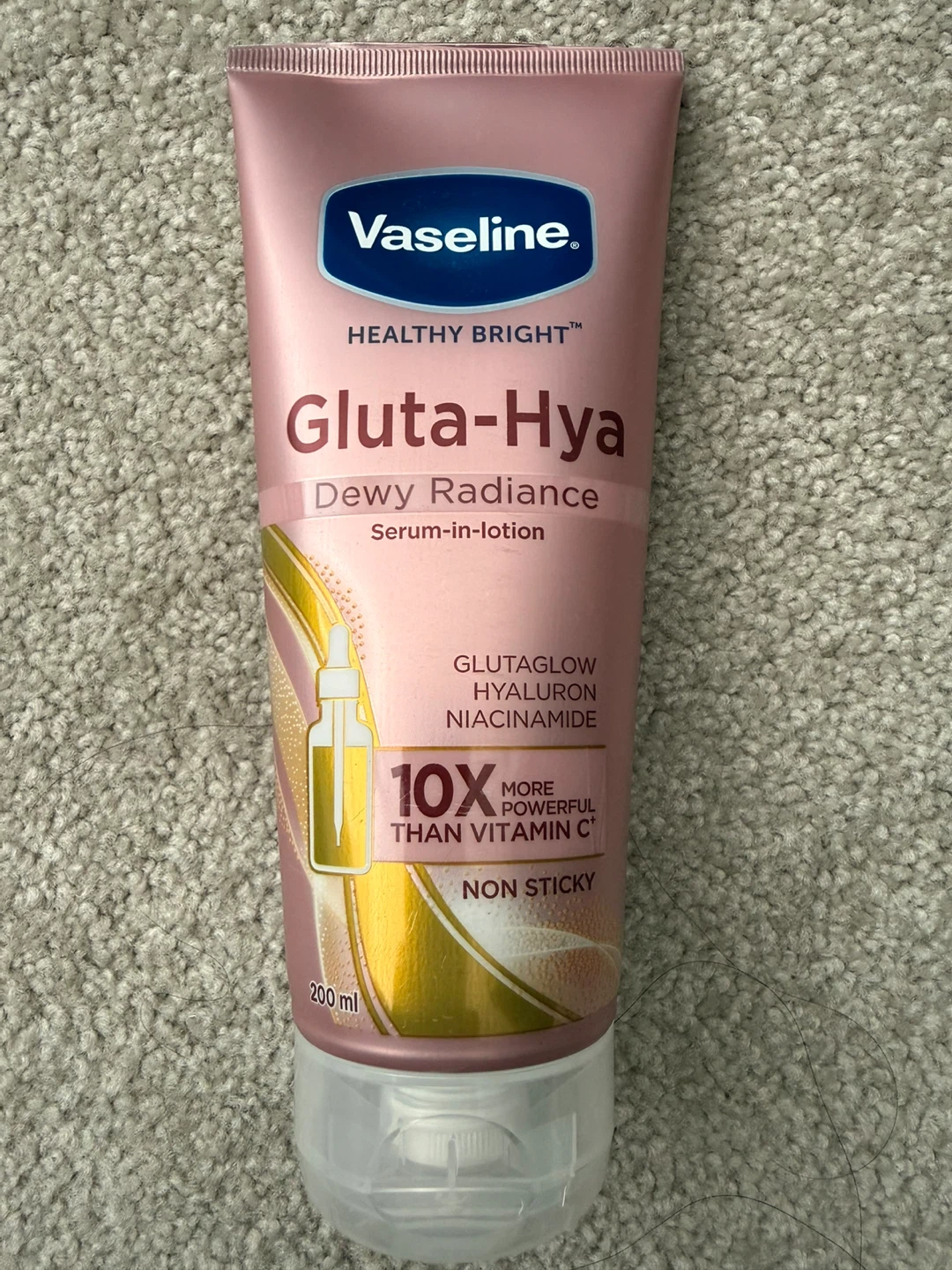 Vaseline Healthy Bright Gluta-Hya Dewy Radiance Serum-in-Lotion