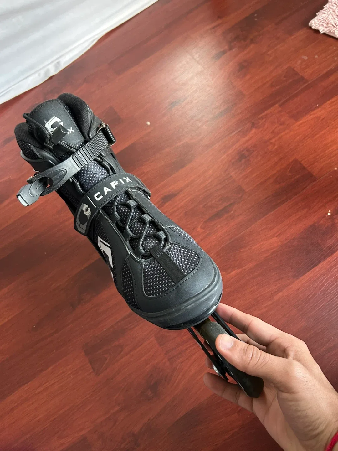 Capix Inline Skates - Black US Size 11 image indicator(2)