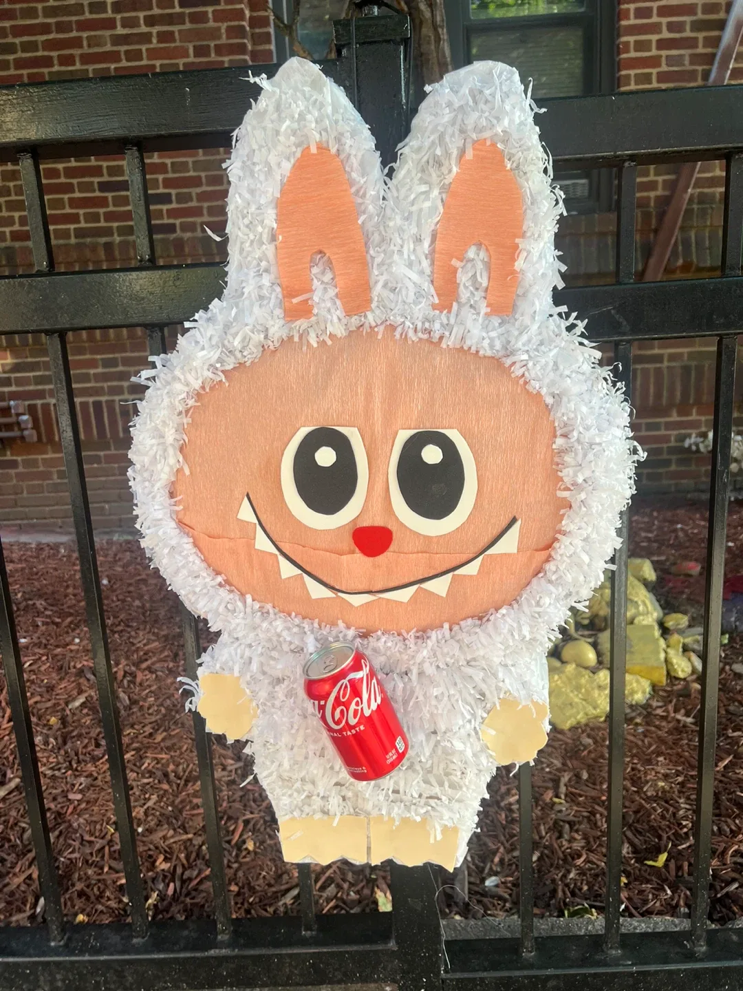 Labubu  Piñata thumbnail