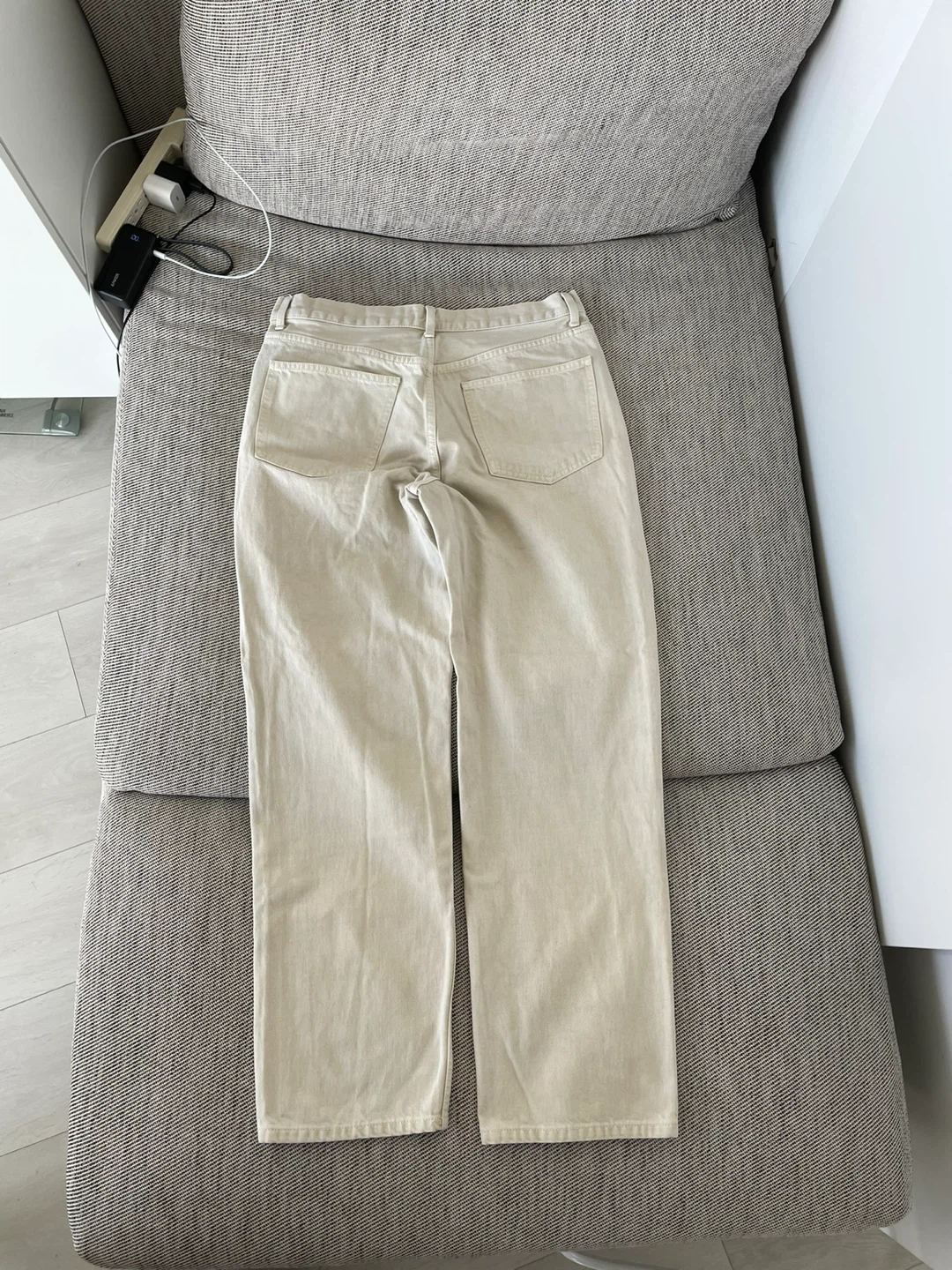 Uniqlo Denim off white pants - photo 2