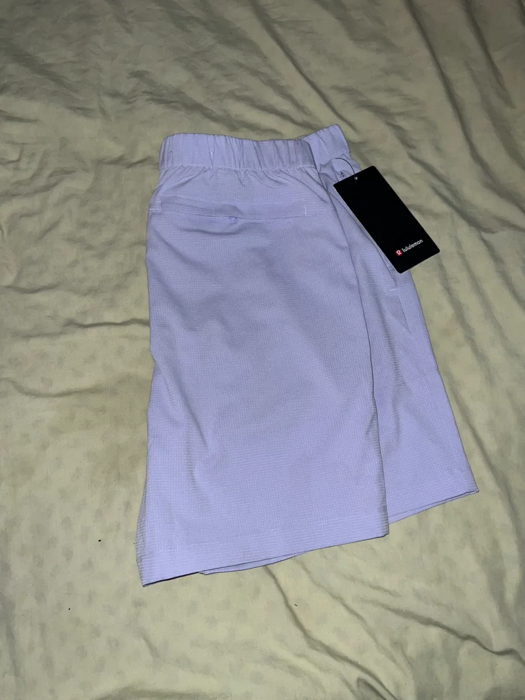 Lululemon ABC WovenAir Pull-On Short 7" Size L image indicator(2)